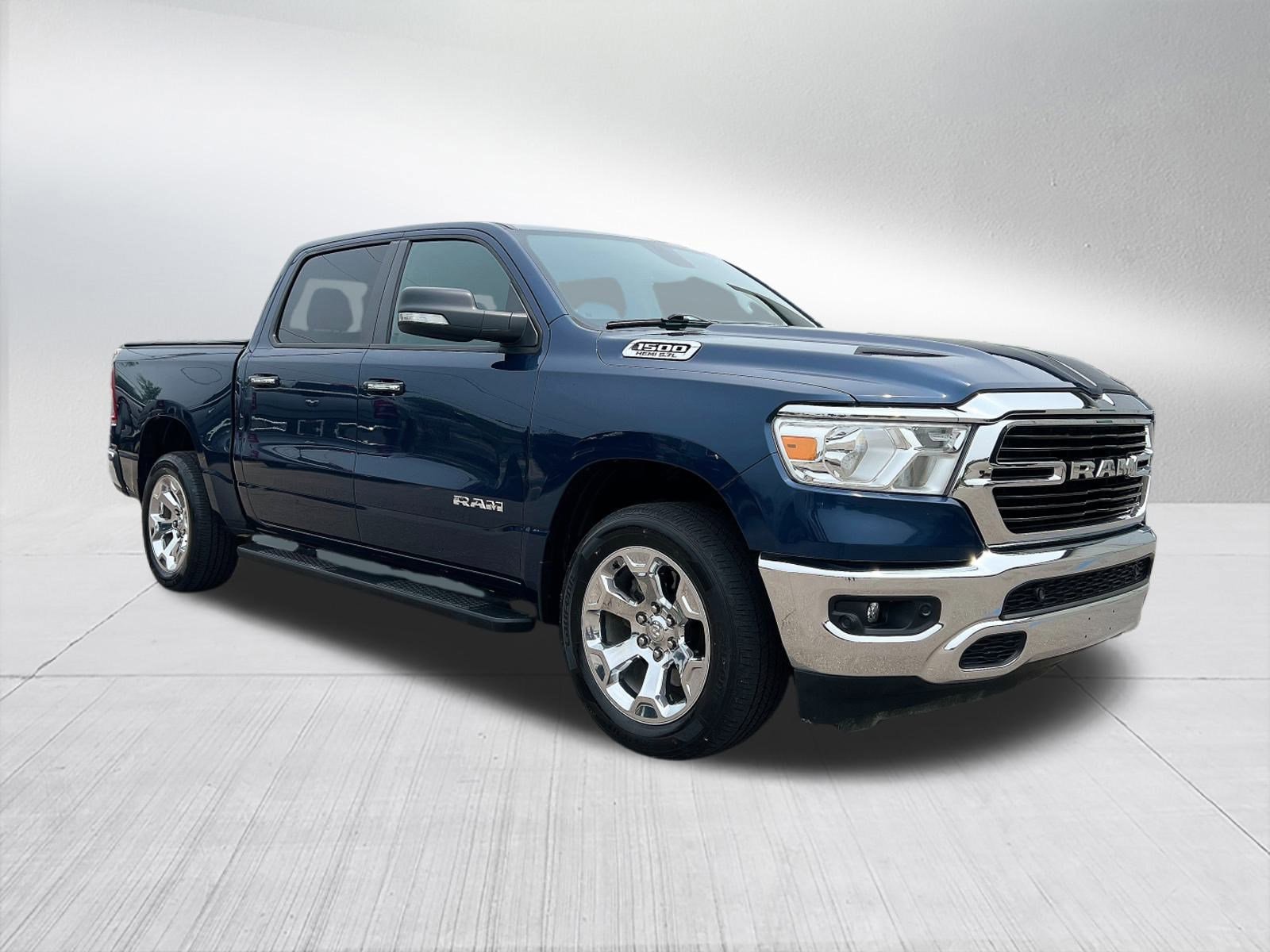 Used 2020 RAM Ram 1500 Pickup Big Horn/Lone Star with VIN 1C6SRFFT2LN315416 for sale in Hillsdale, MI