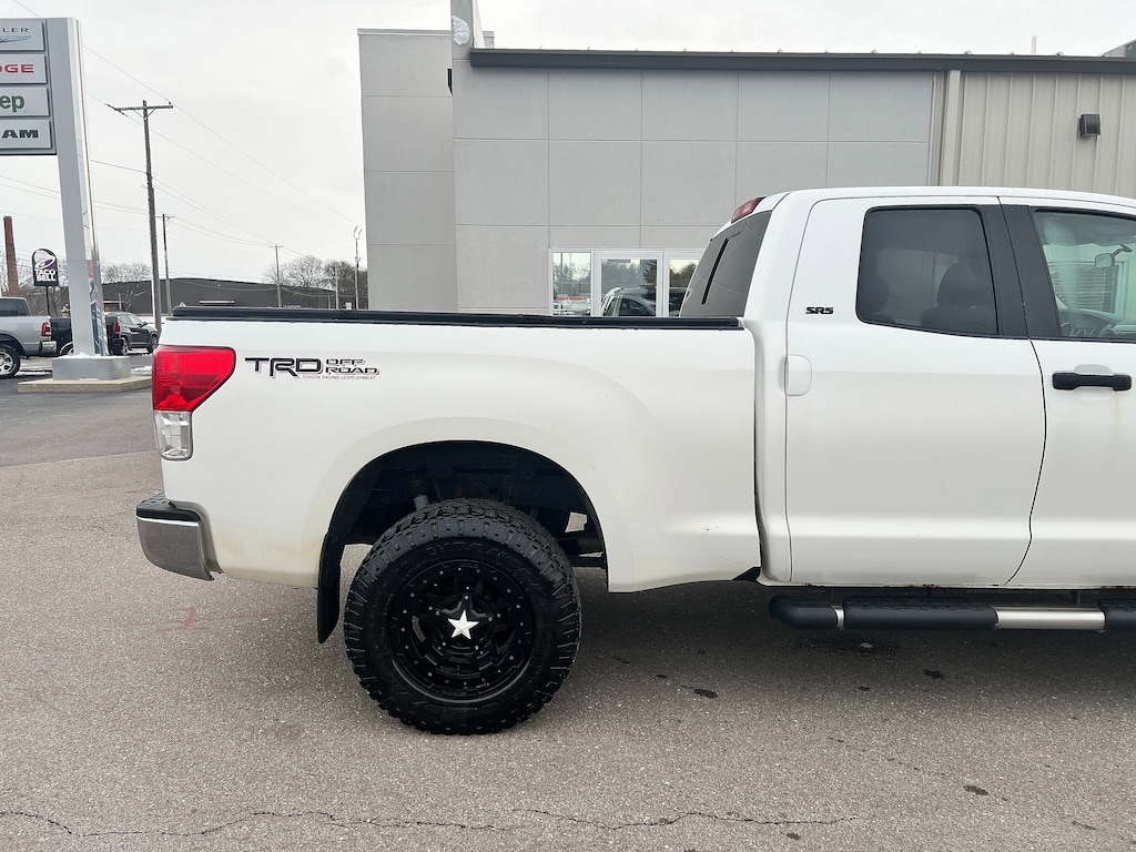Used 2010 Toyota Tundra Grade Crew Cab 4WD Pickup