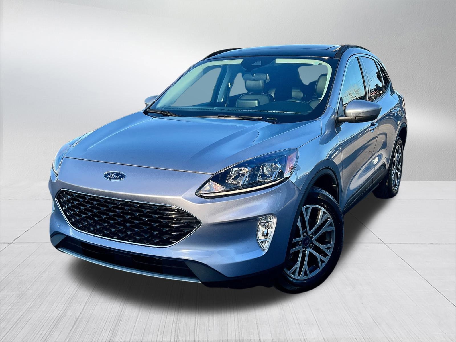 2022 Ford Escape SEL's photo