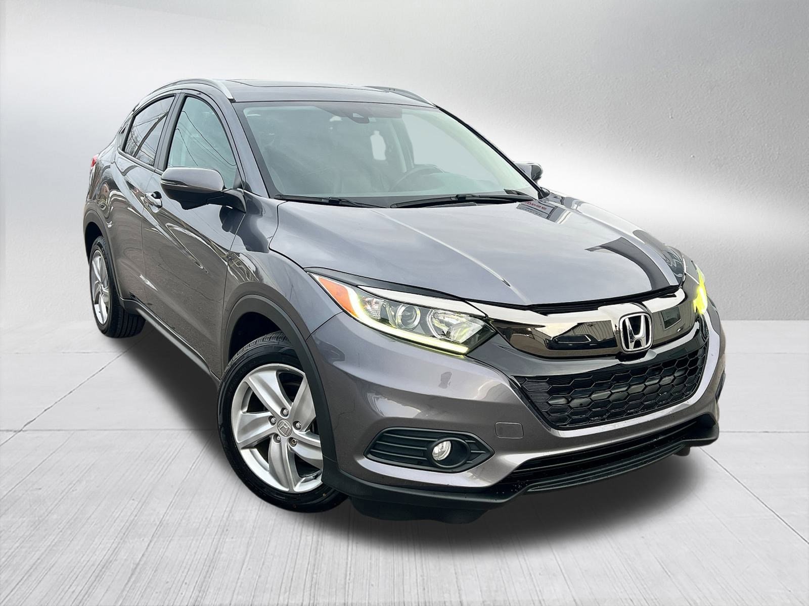 Used 2019 Honda HR-V EX-L with VIN 3CZRU6H79KM728359 for sale in Hillsdale, MI