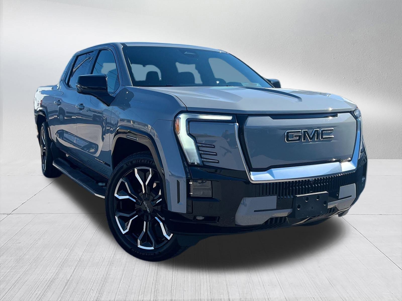 Used 2024 GMC Sierra EV Denali with VIN 1GT401EL8RU401795 for sale in Hillsdale, MI