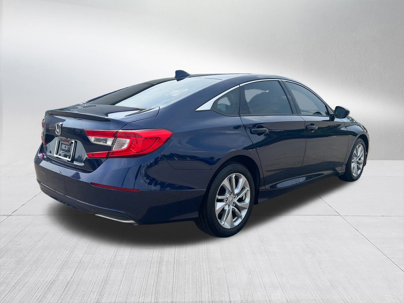 2018 Honda Accord LX photo 3