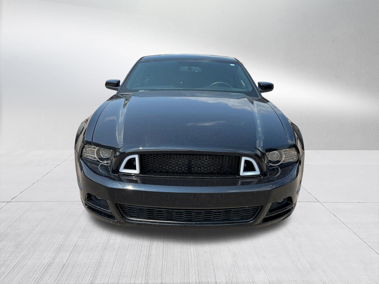 Used 2014 Ford Mustang V6 with VIN 1ZVBP8AM6E5203261 for sale in Hillsdale, MI