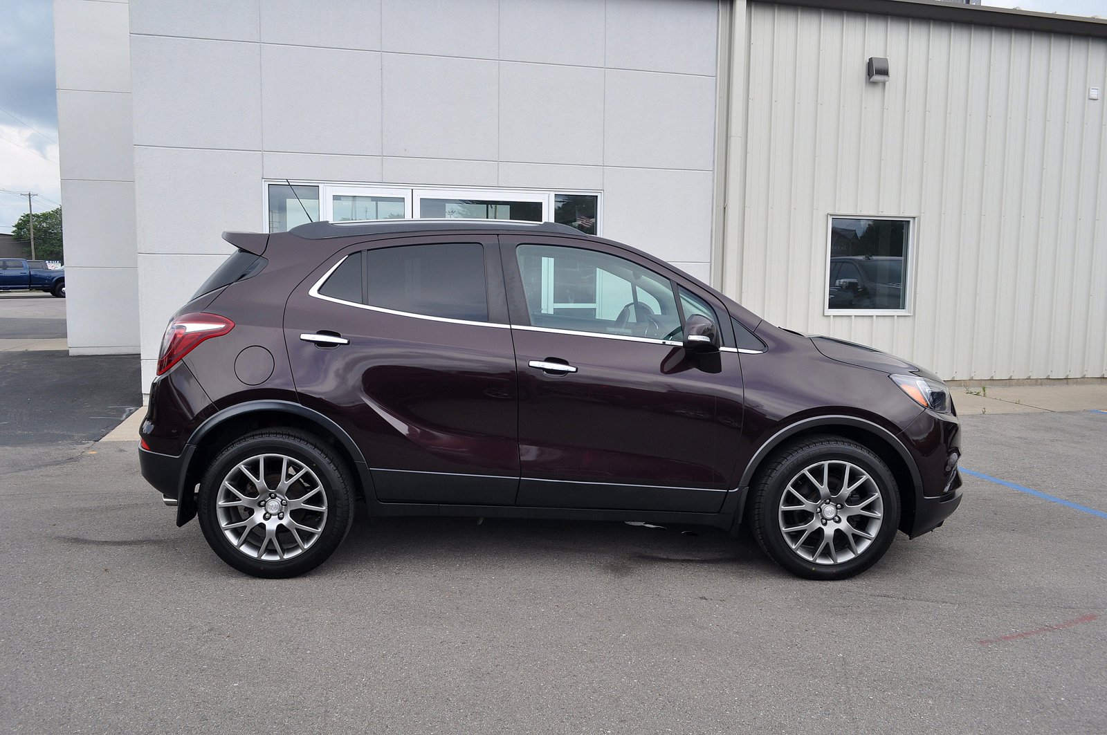 Used 2017 Buick Encore Sport Touring with VIN KL4CJ1SB0HB226242 for sale in Hillsdale, MI