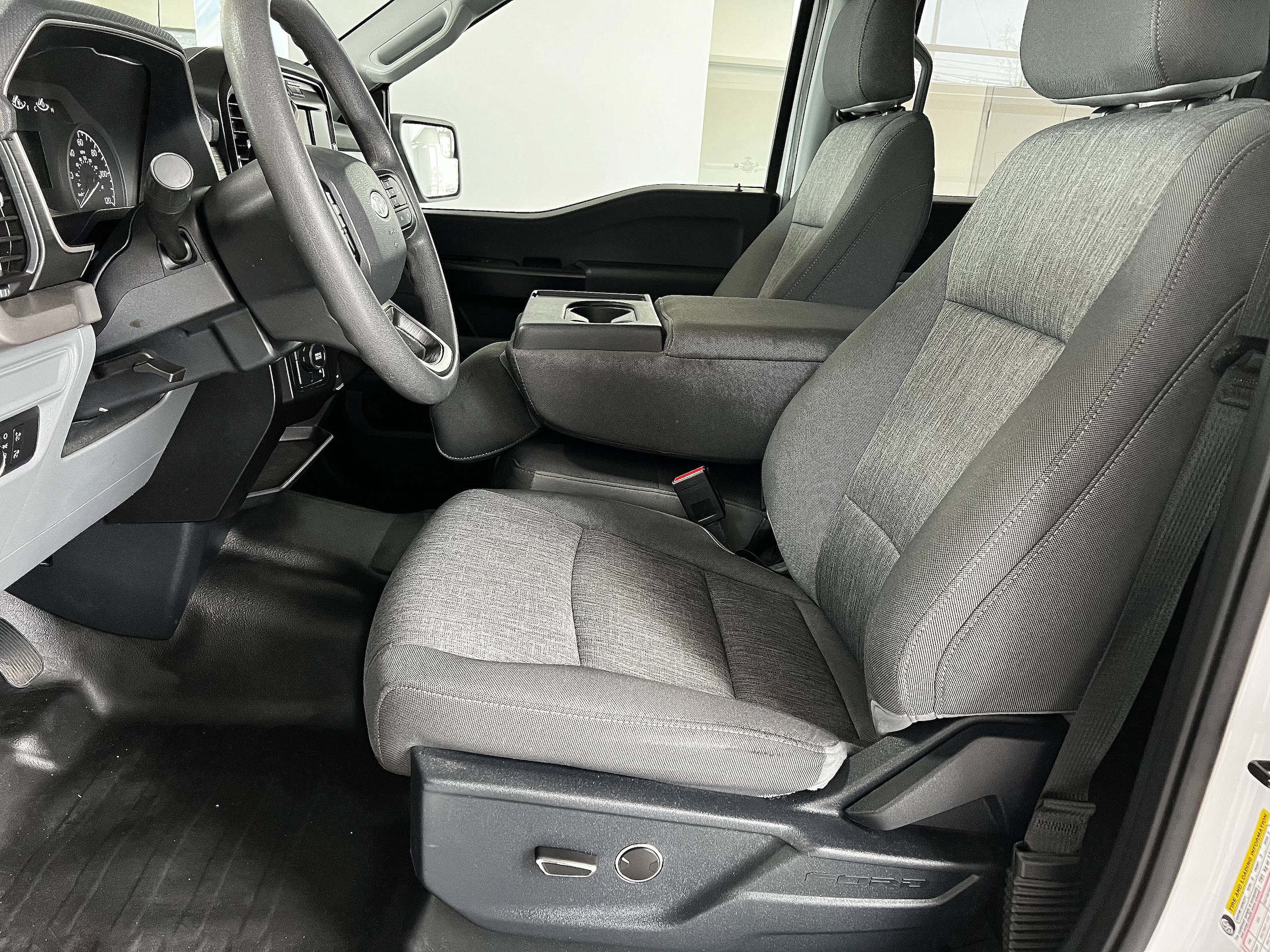2021 Ford F-150 XL - Photo 14