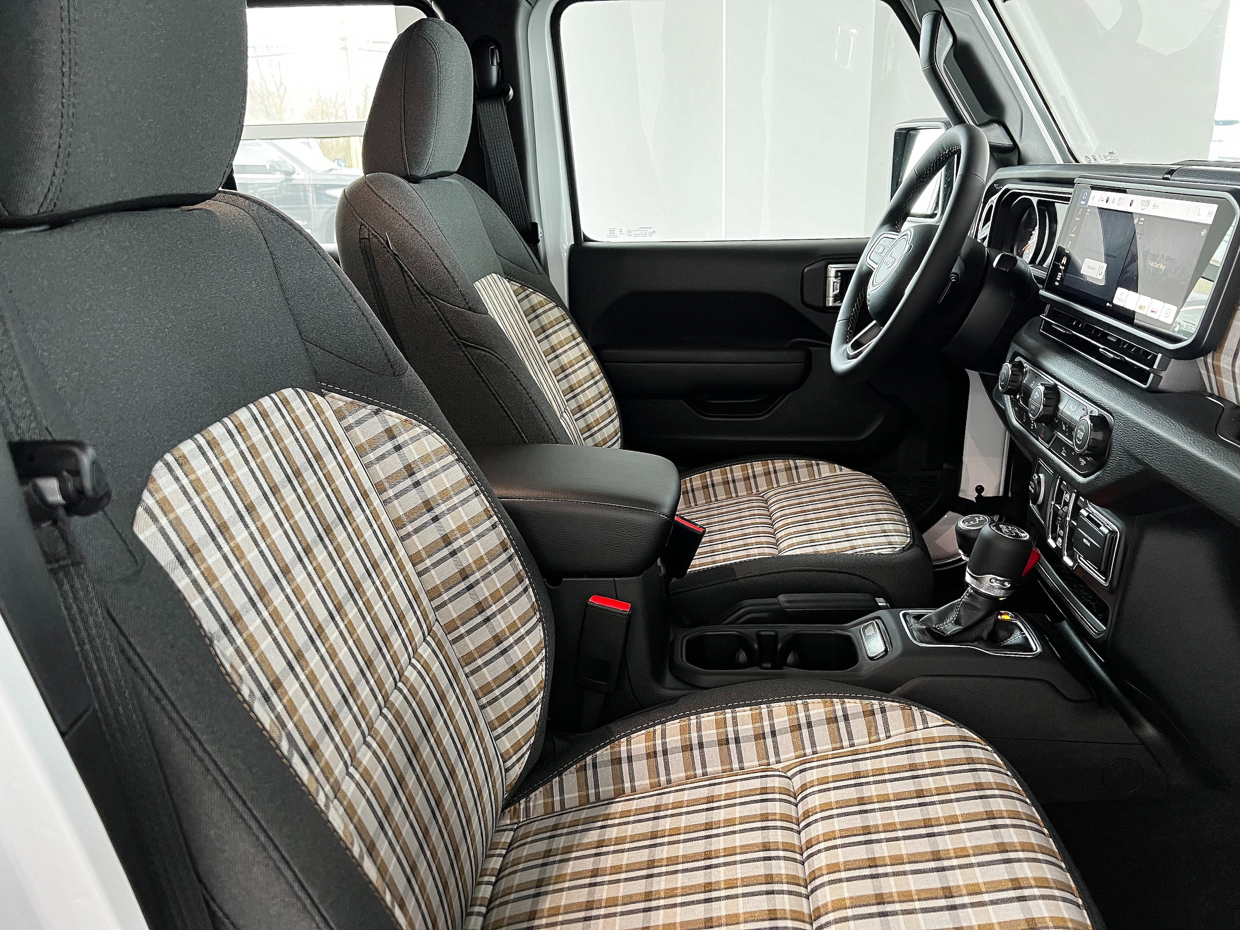 2026 Jeep Wrangler 4-Door 85th Anniversary Edition - Photo 26
