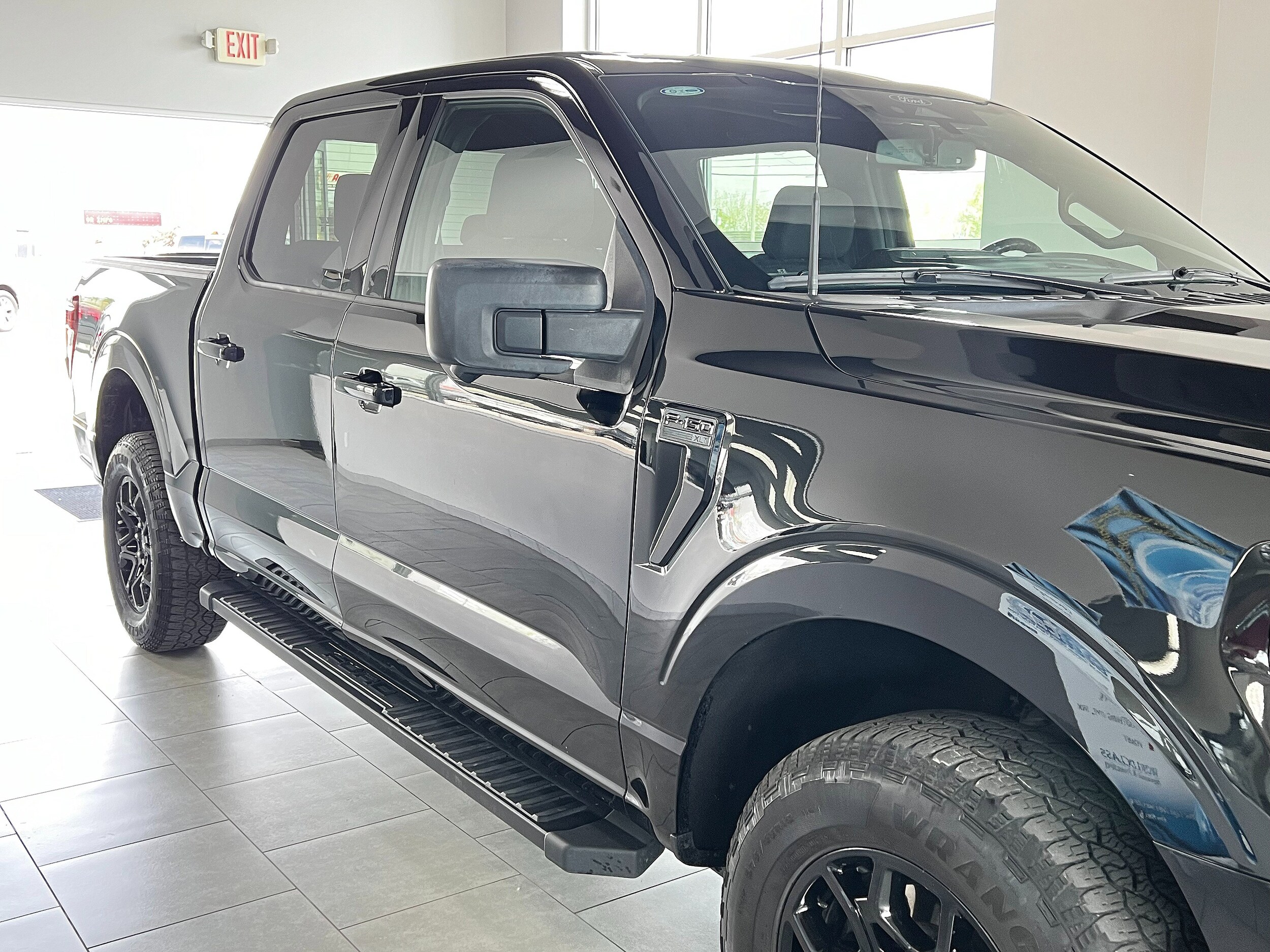 2024 Ford F-150 XLT - Photo 5
