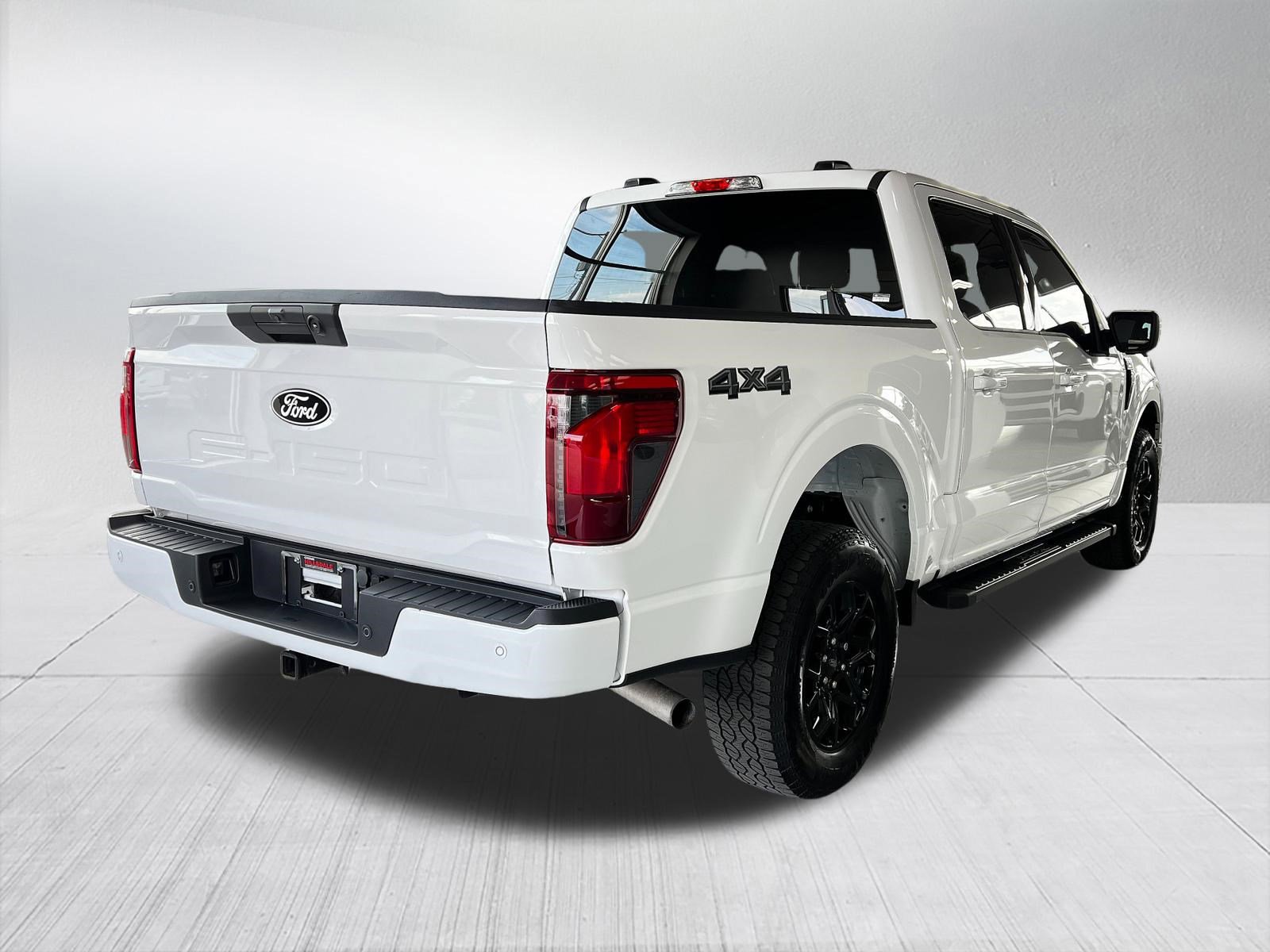 2024 Ford F-150 XLT - Photo 4