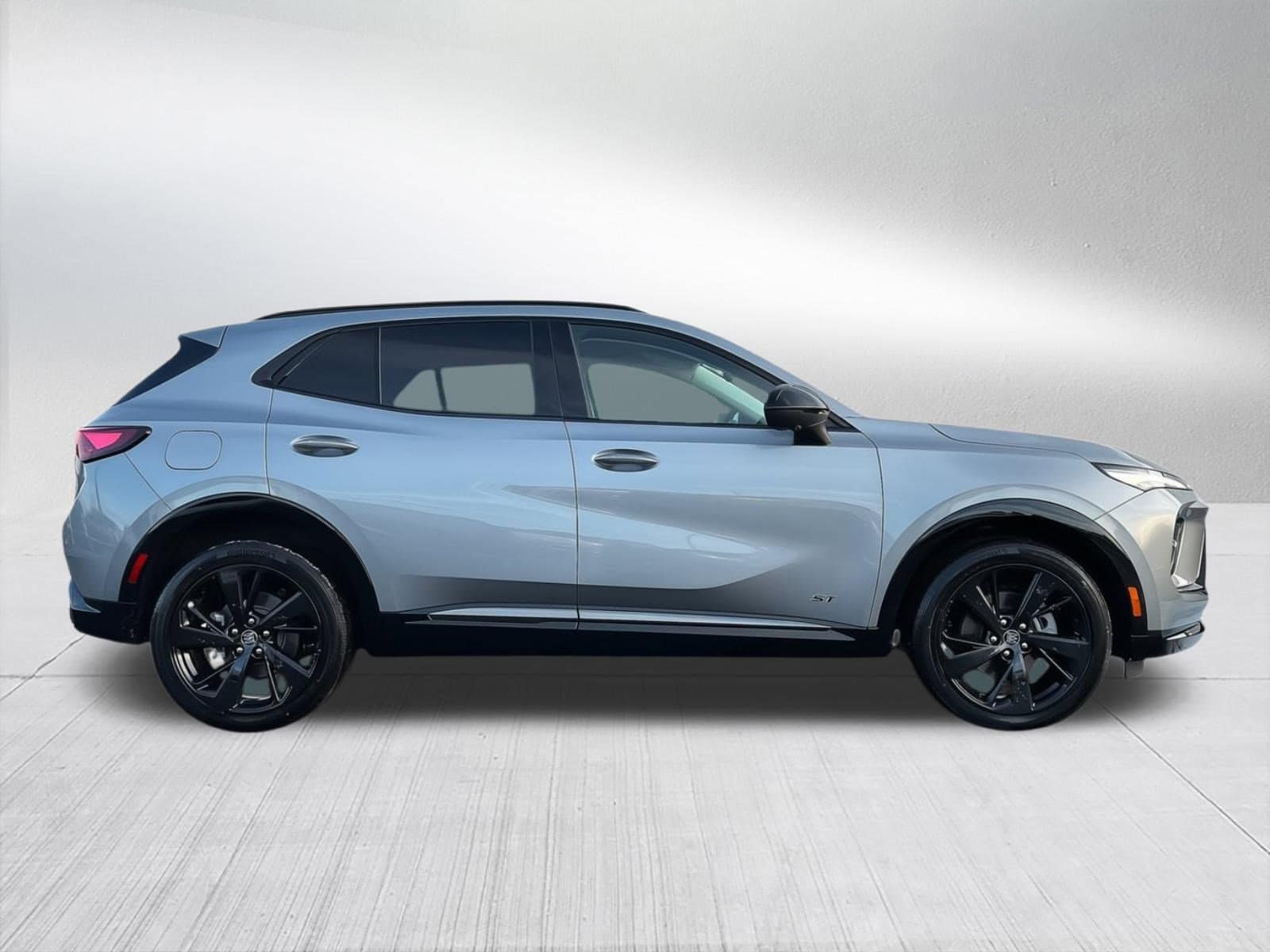 Used 2024 Buick Envision Sport Touring with VIN LRBFZPE4XRD016022 for sale in Hillsdale, MI