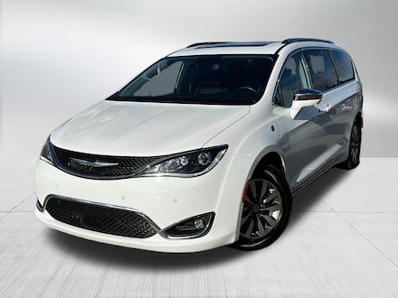 2020 Chrysler Pacifica Hybrid Limited Passenger Van