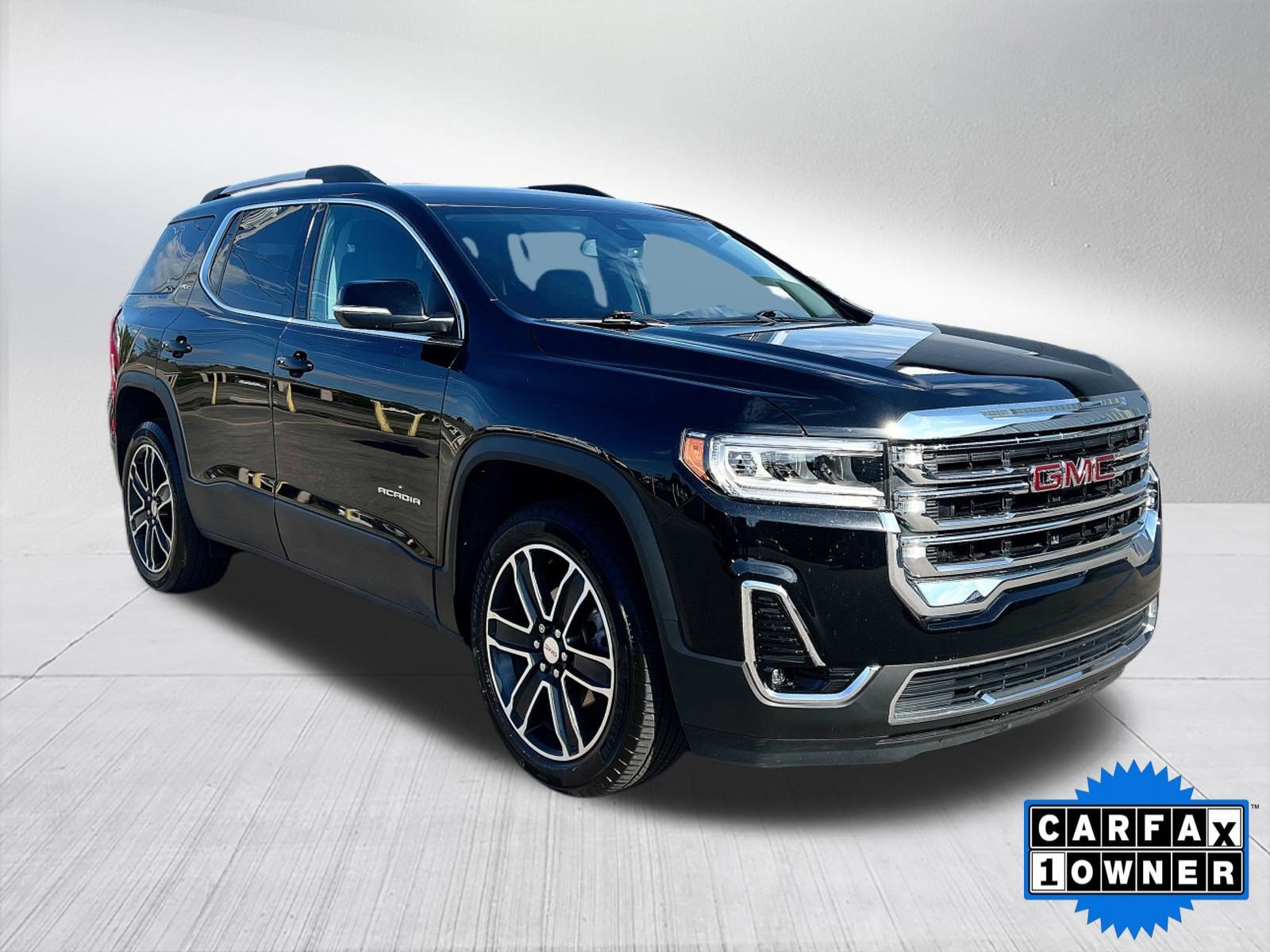 2023 GMC Acadia SLT's photo