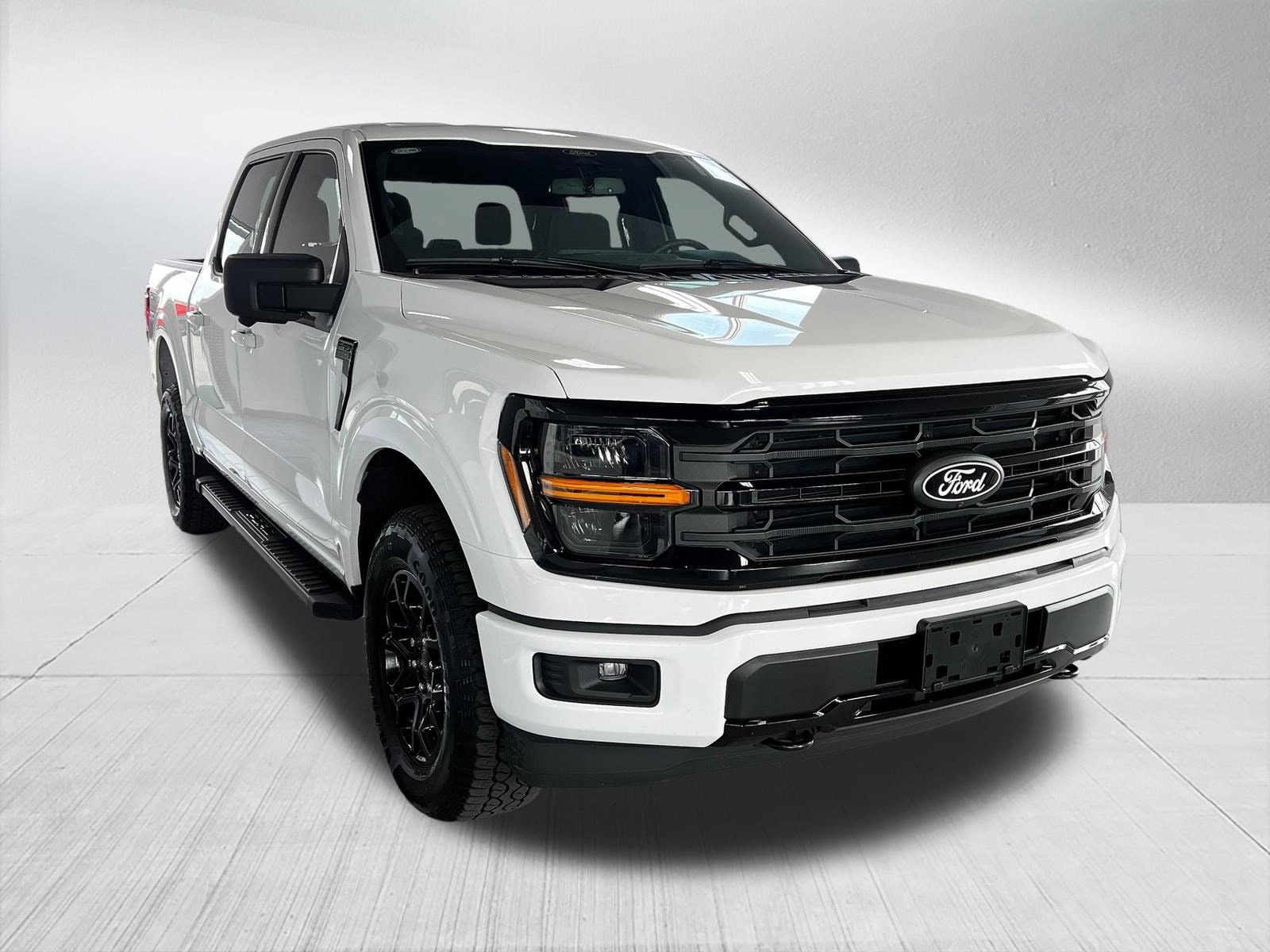 2024 Ford F-150 XLT - Photo 3