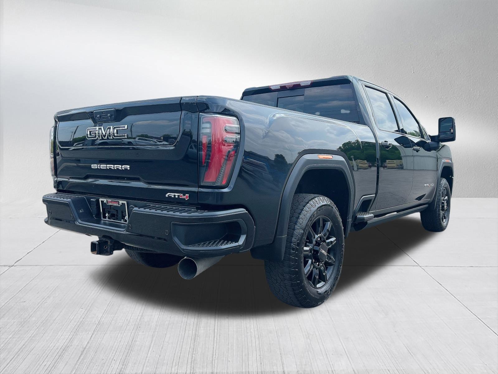 2024 Gmc Sierra HD AT4 photo 4