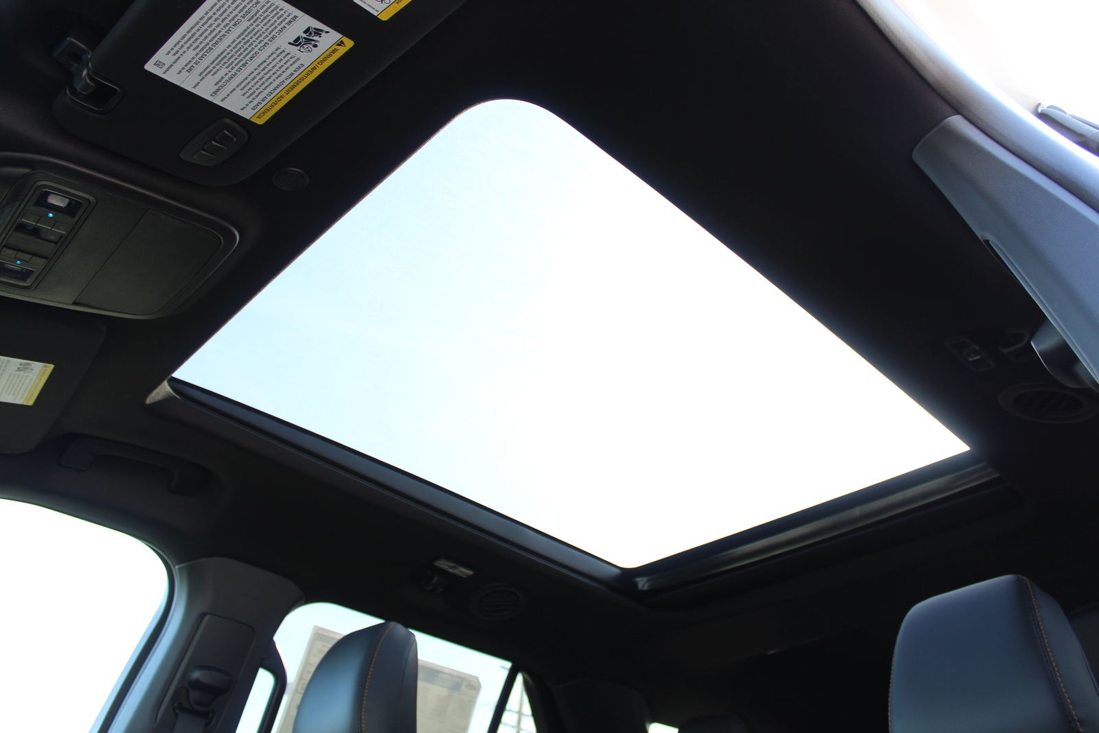 2026 Ford Explorer Tremor - Photo 23