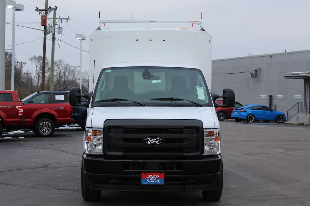 New 2026 Ford Econoline Cutaway E-350 SRW VAN