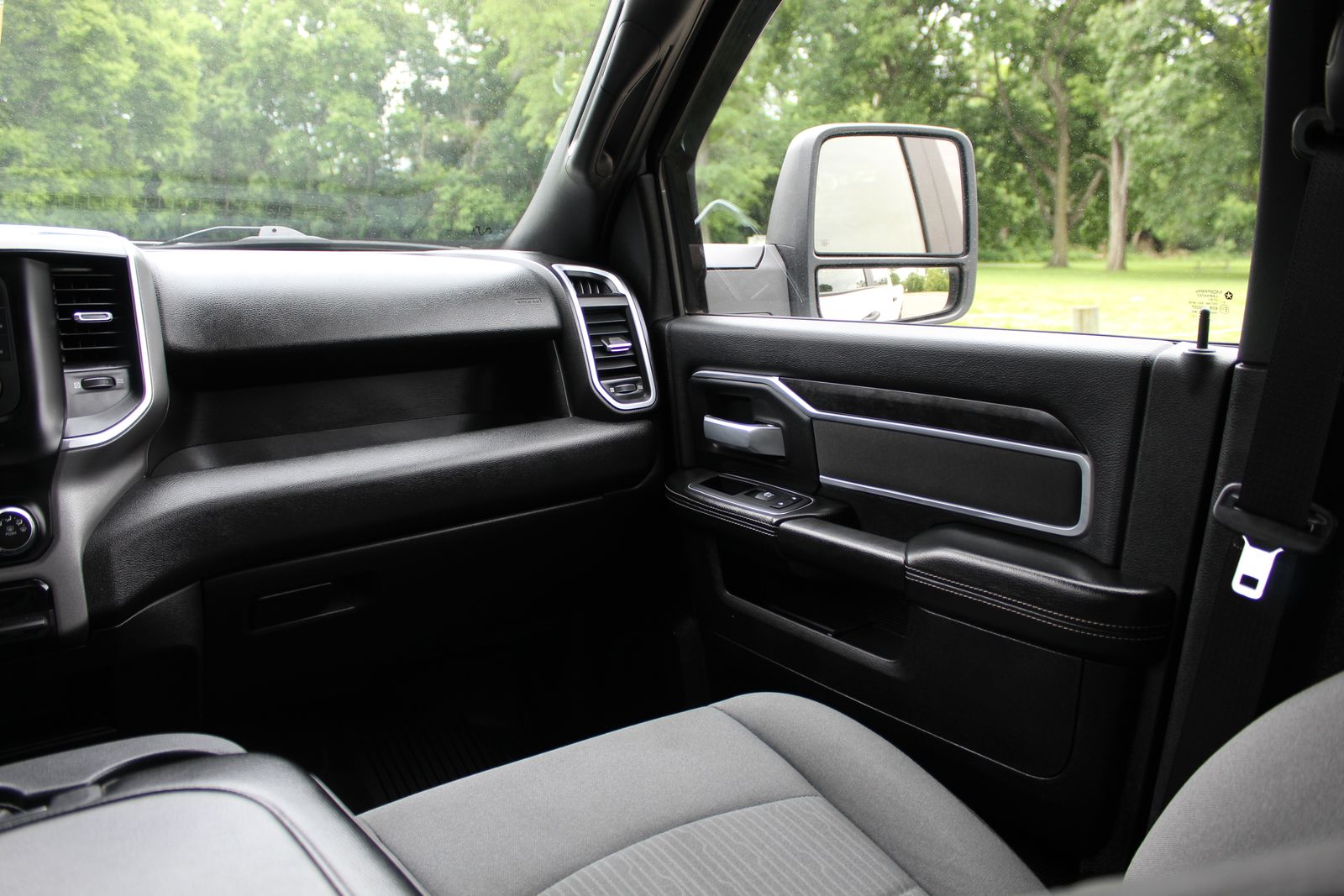 2024 RAM Ram 3500 Pickup Big Horn - Photo 11
