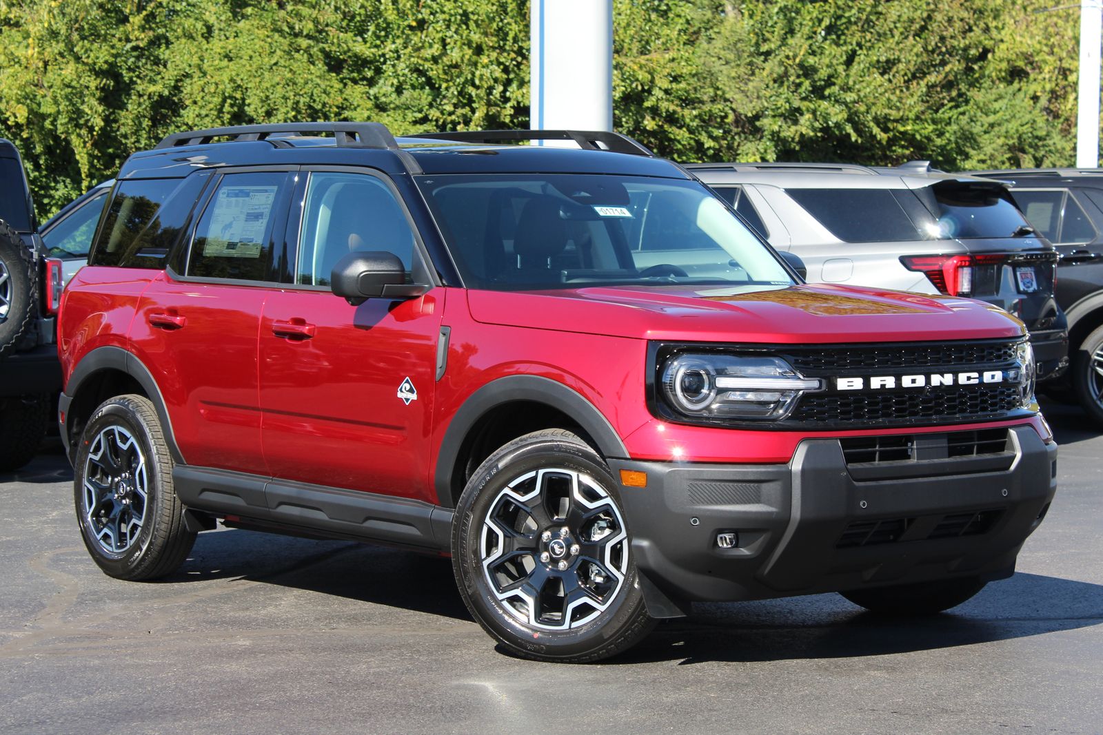 2025 Ford Bronco Sport Outer Banks's photo