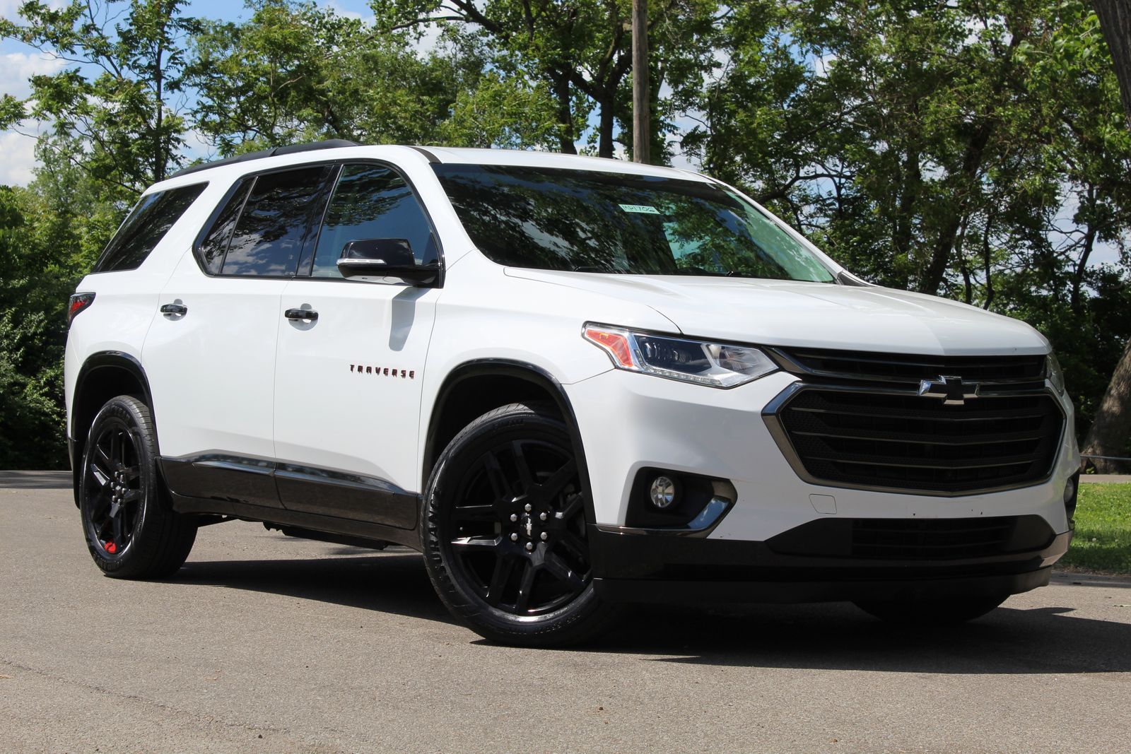 2019 Chevrolet Traverse AWD Premier's photo