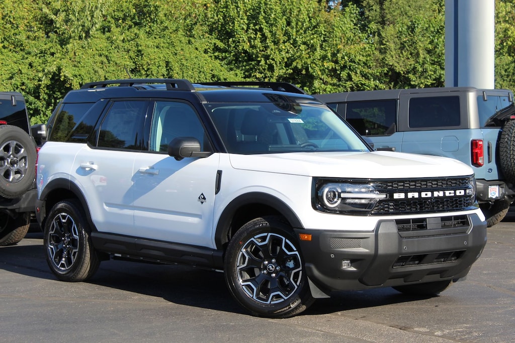 New 2025 Ford Bronco Sport Outer Banks SUV