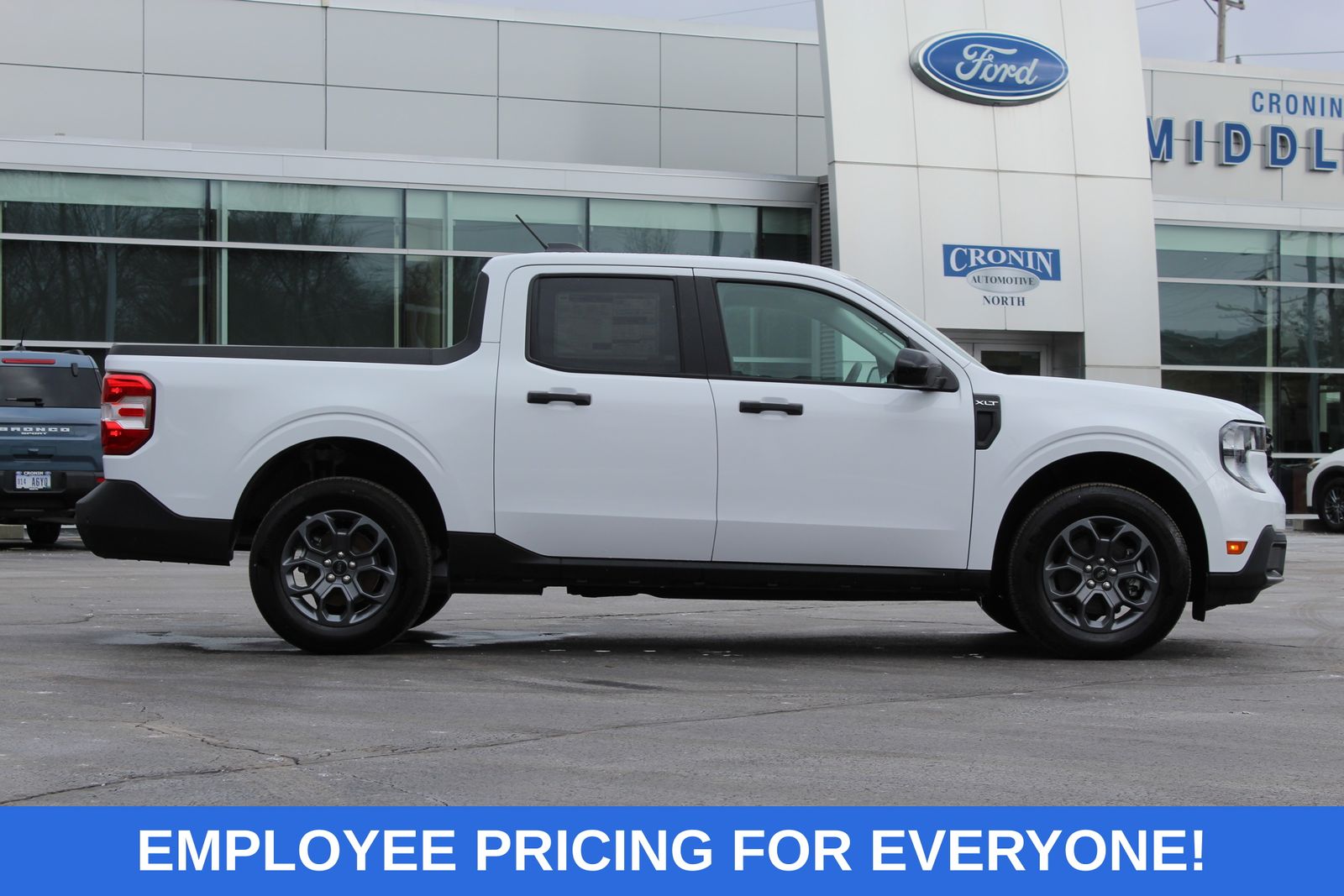 2025 Ford Maverick XLT - Photo 8