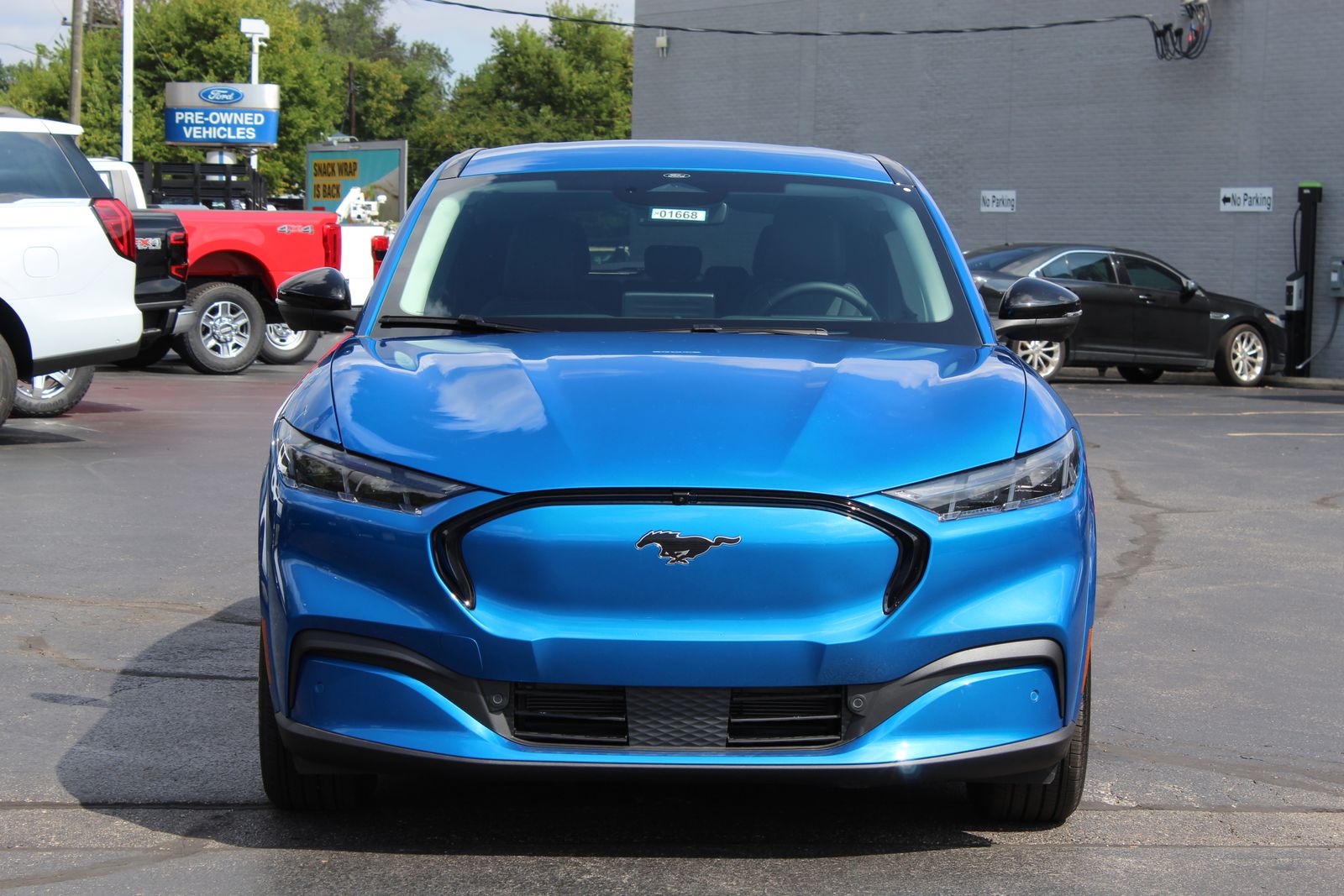 2025 Ford Mustang Mach-E Premium photo 2