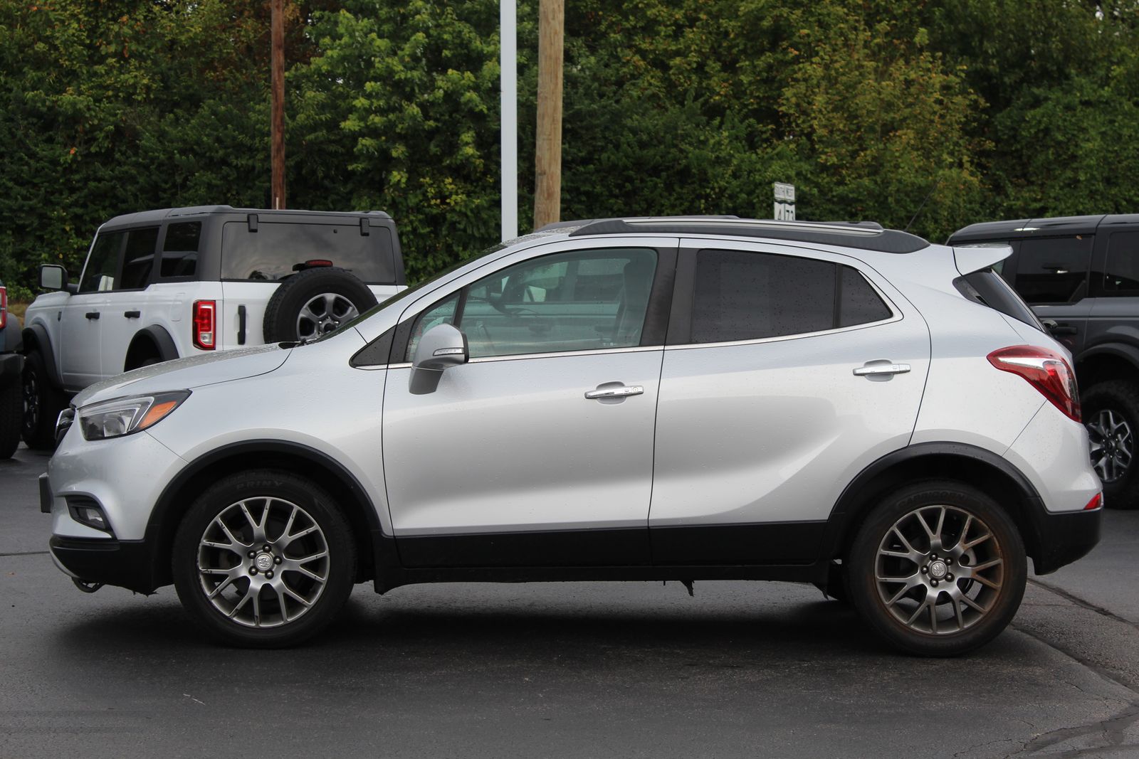 2018 Buick Encore Sport Touring photo 3