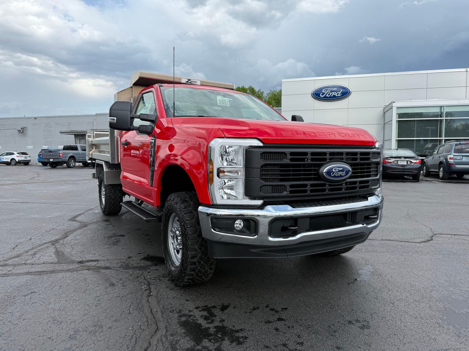 2025 Ford F-350 XL photo 3