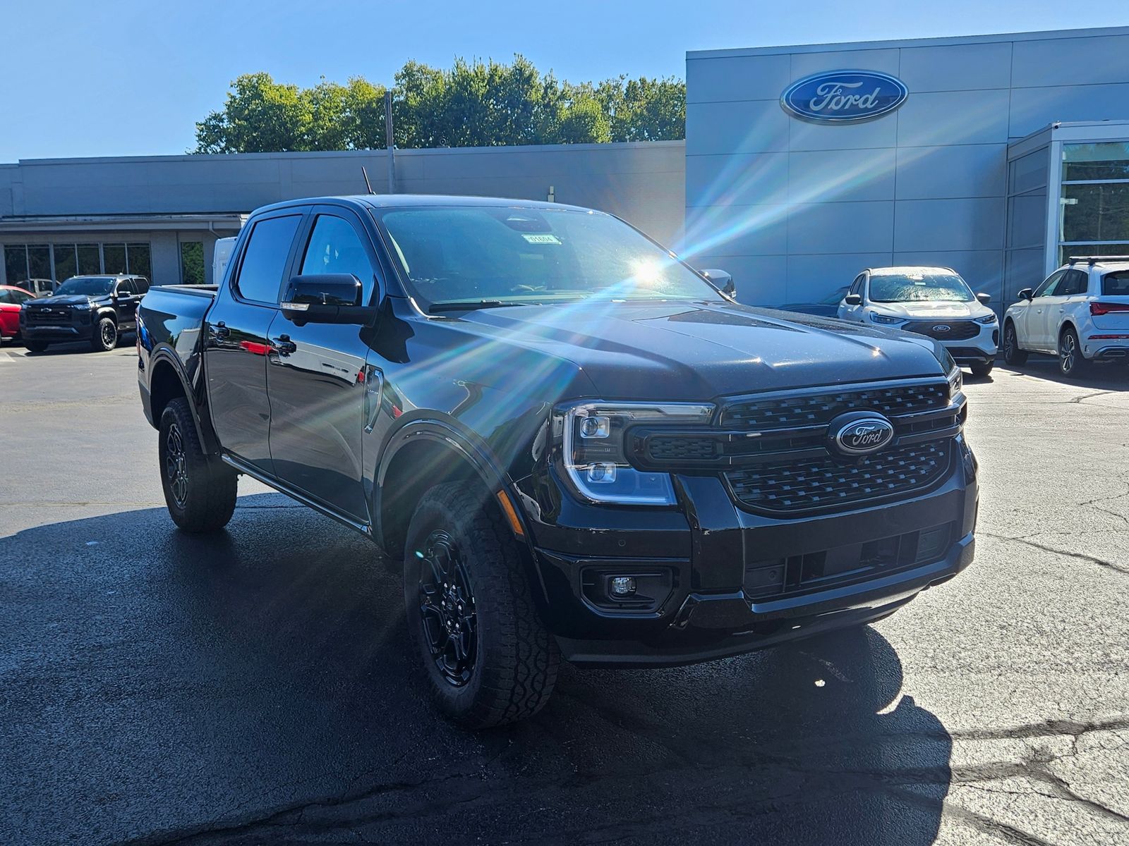 2025 Ford Ranger Lariat photo 2