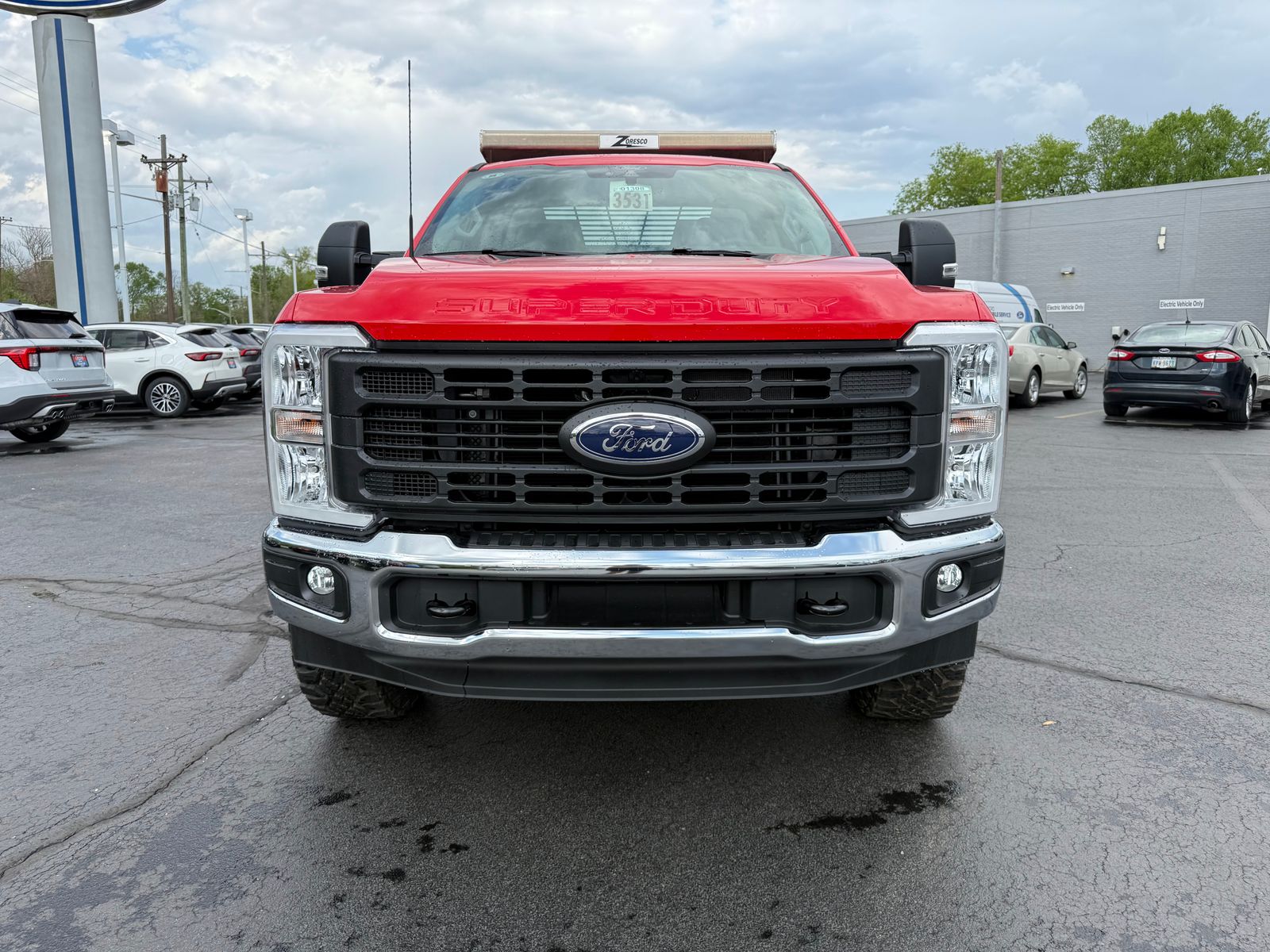 2025 Ford F-350 XL photo 2