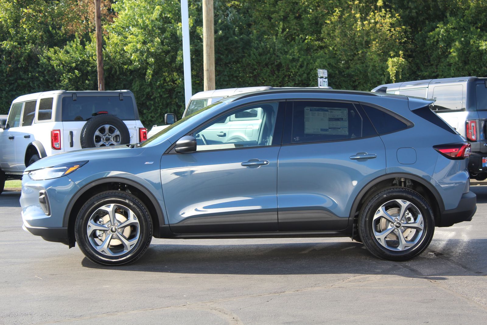 2026 Ford Escape ST-Line photo 4