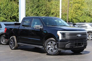 2025 Ford F-150 Lightning Flash TRUCK