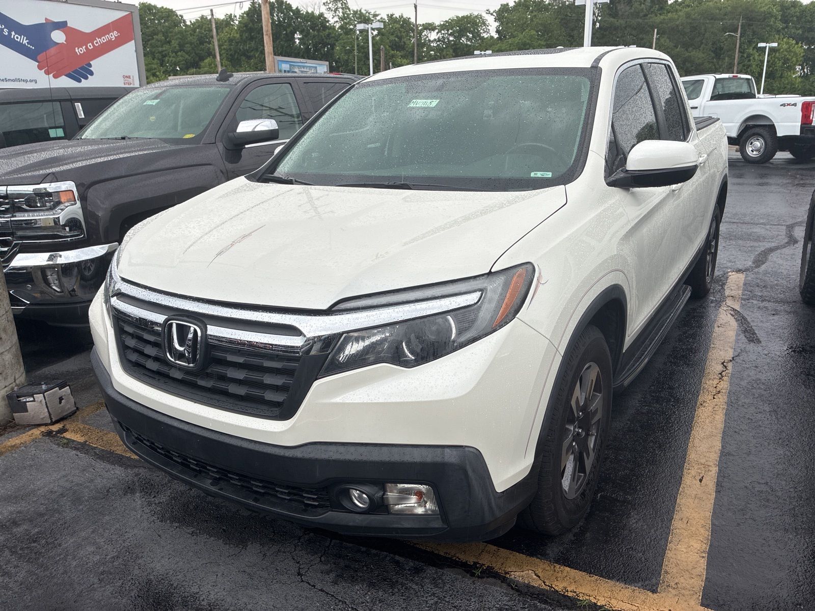 2019 Honda Ridgeline RTL-T AWD's photo