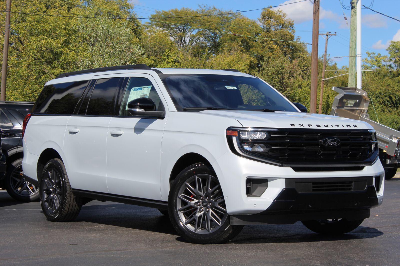 2025 Ford Expedition Platinum's photo