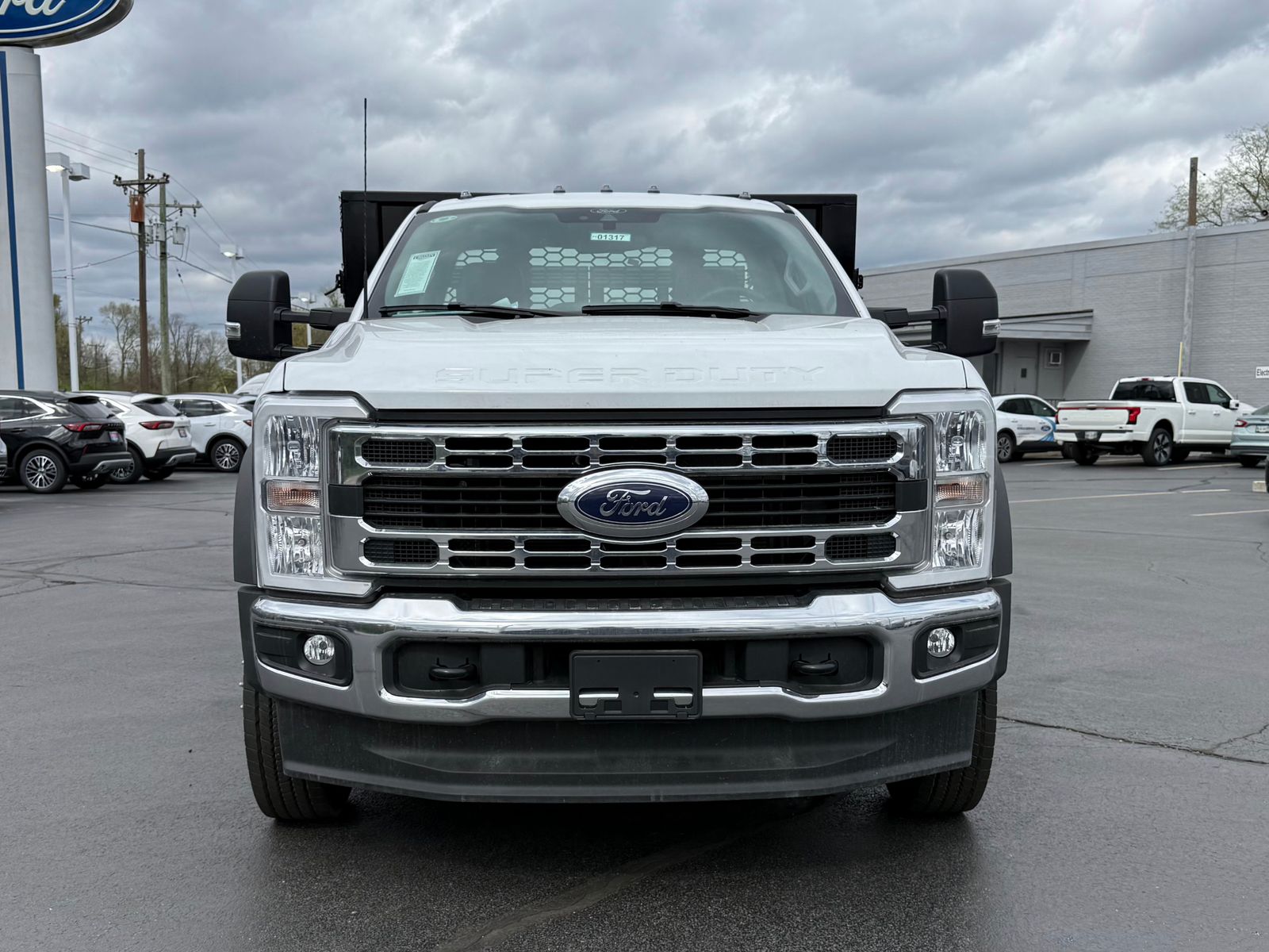 2025 Ford F-550 XL photo 2