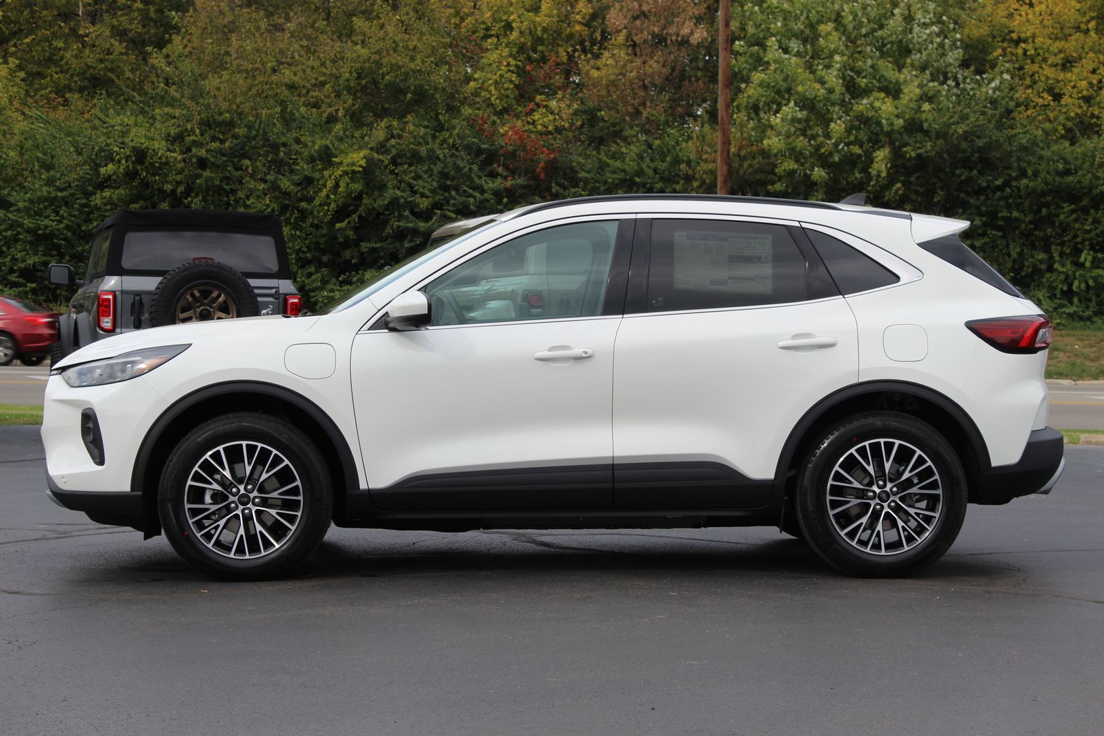 2026 Ford Escape Plug-In Hybrid Base photo 2