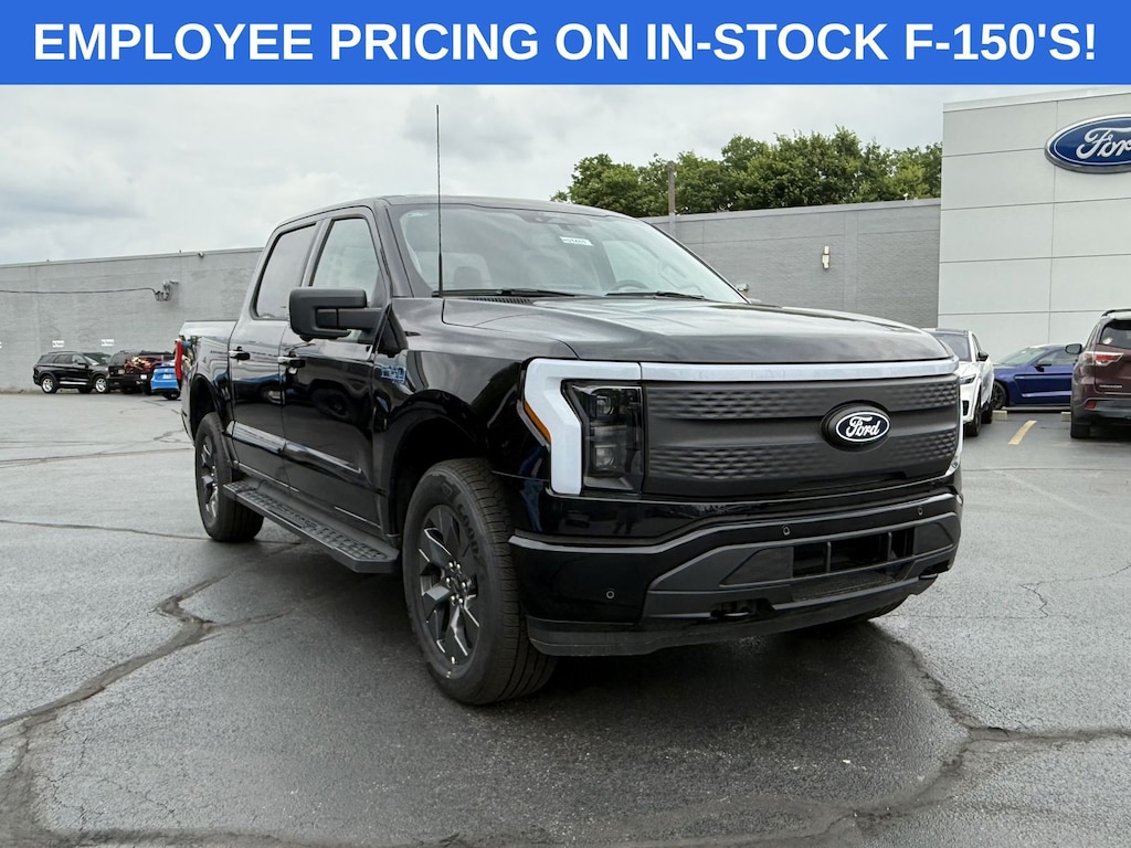 New 2025 Ford F-150 Lightning Flash TRUCK