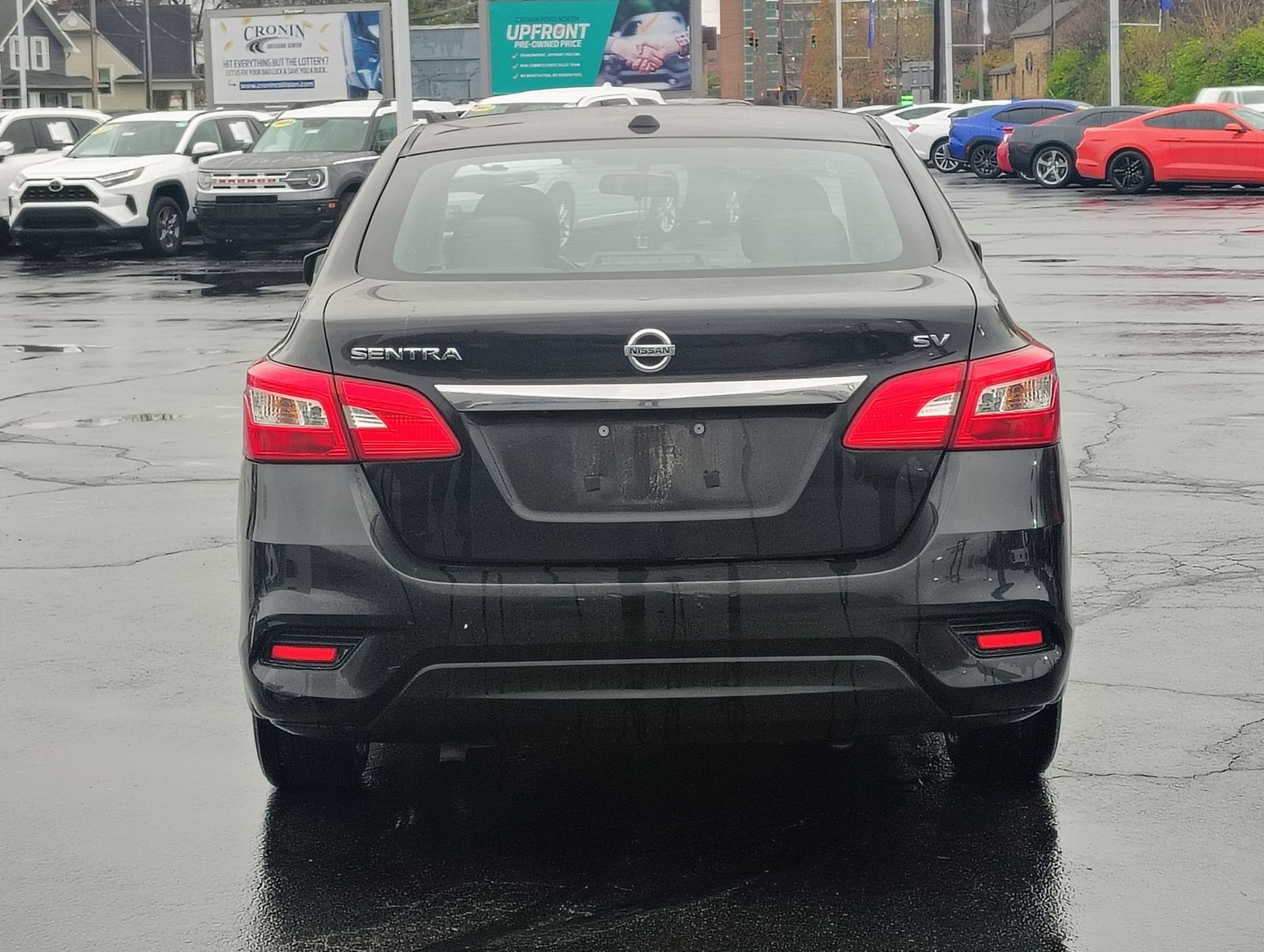 2017 Nissan Sentra SV photo 3