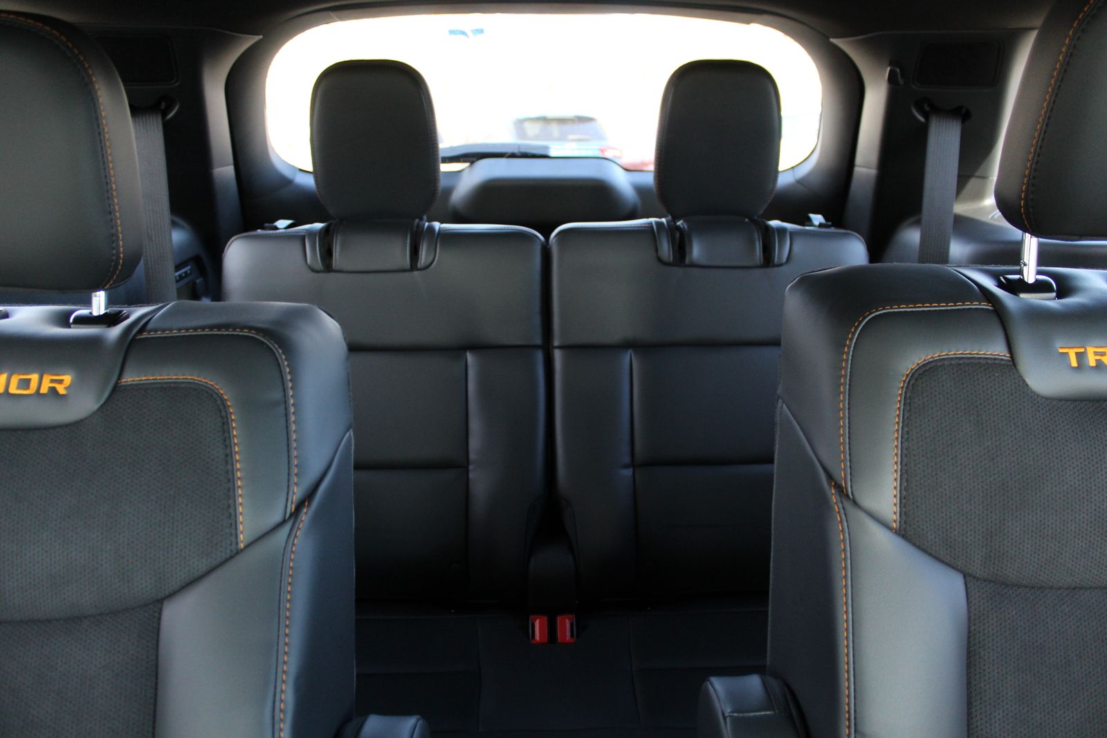 2026 Ford Explorer Tremor - Photo 15