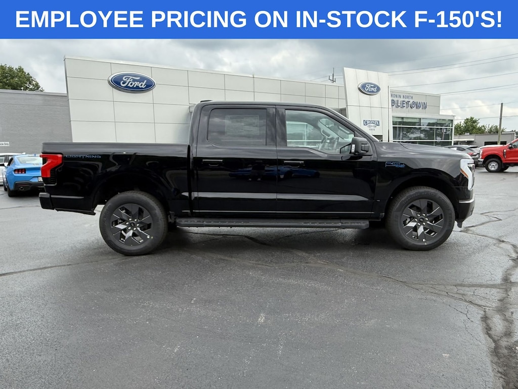 New 2025 Ford F-150 Lightning Flash TRUCK