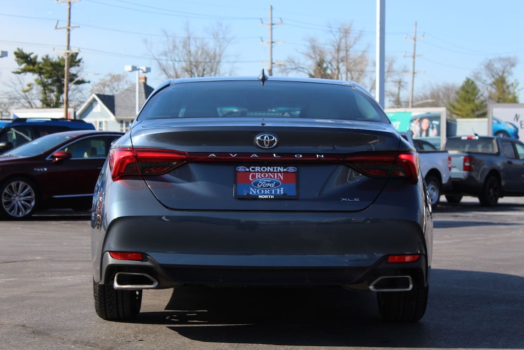 2020 Toyota Avalon XLE photo 4