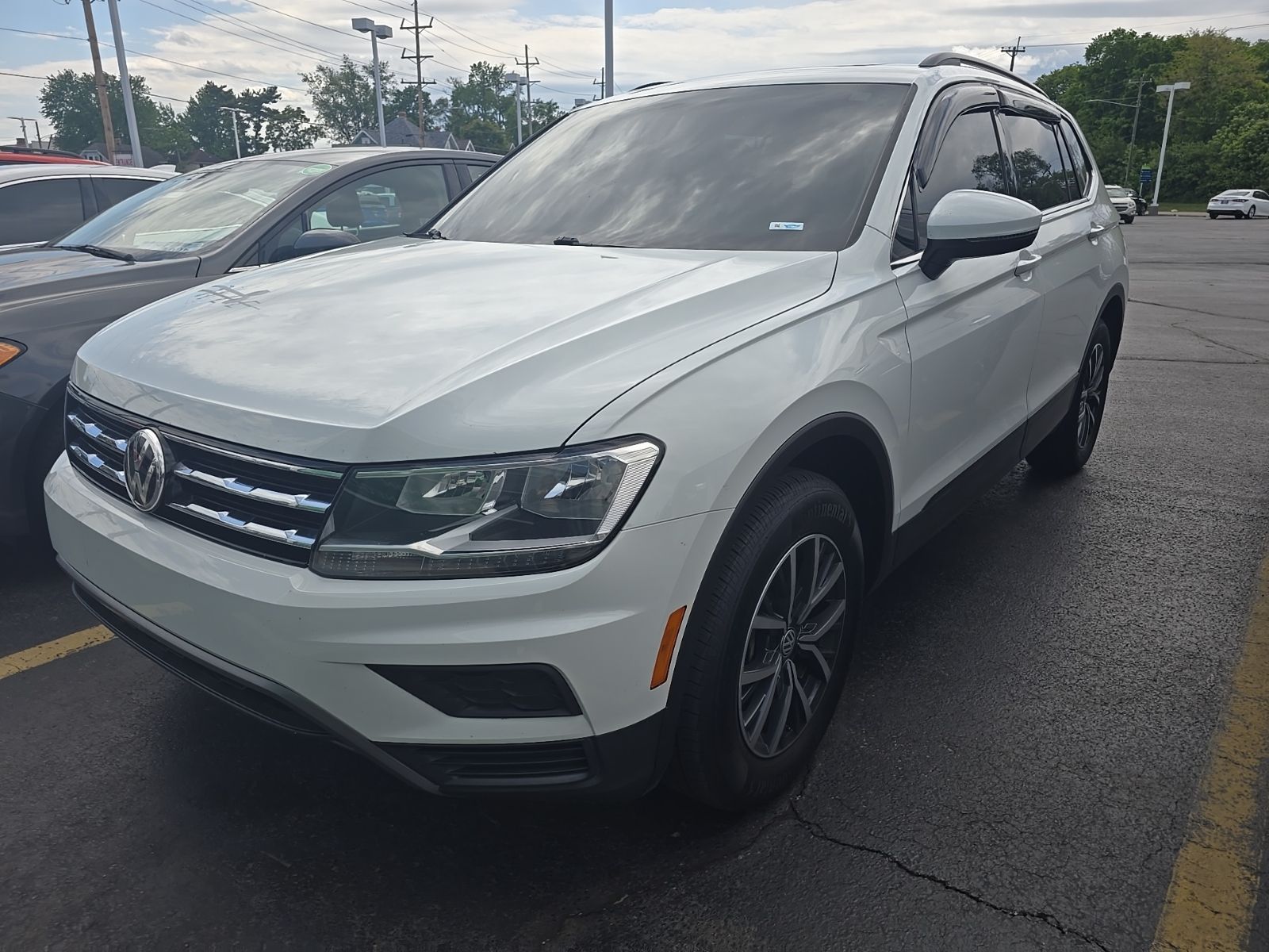 2019 Volkswagen Tiguan 2.0T SE 4Motion's photo