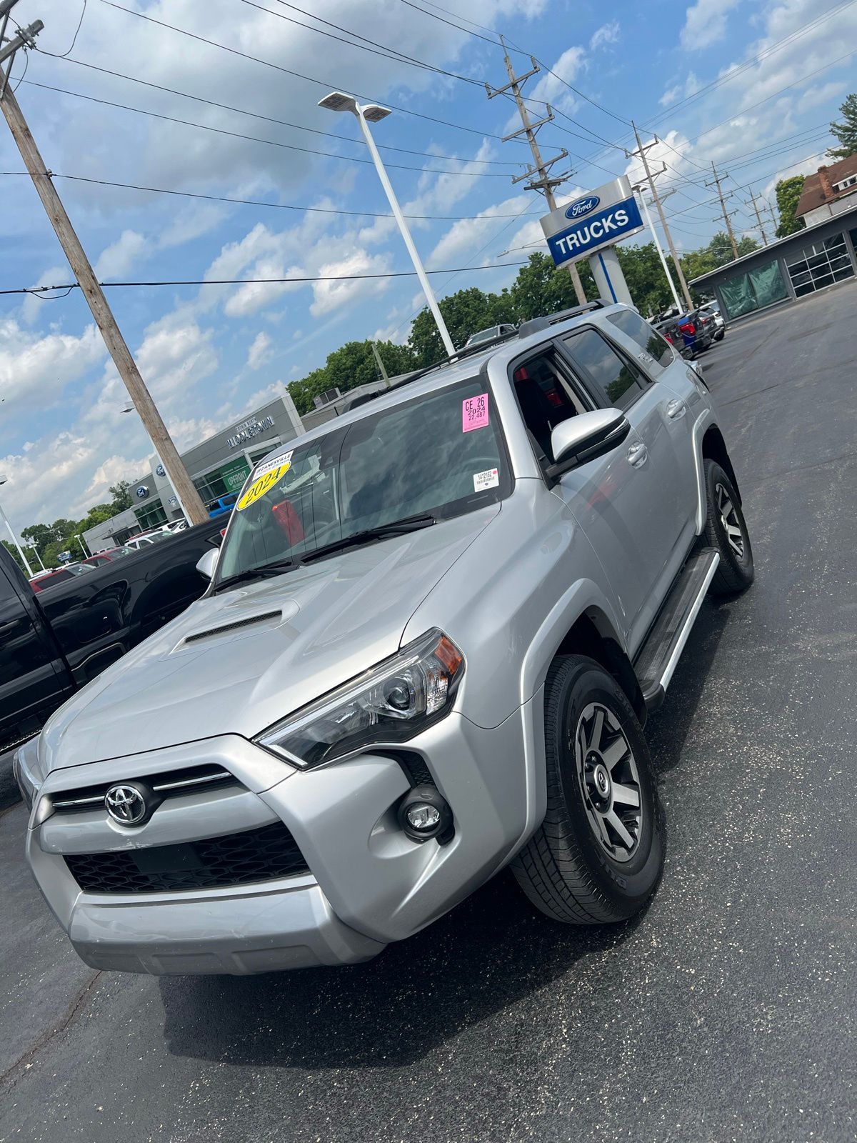 2024 Toyota 4Runner TRD Off-Road Premium 4WD V6's photo