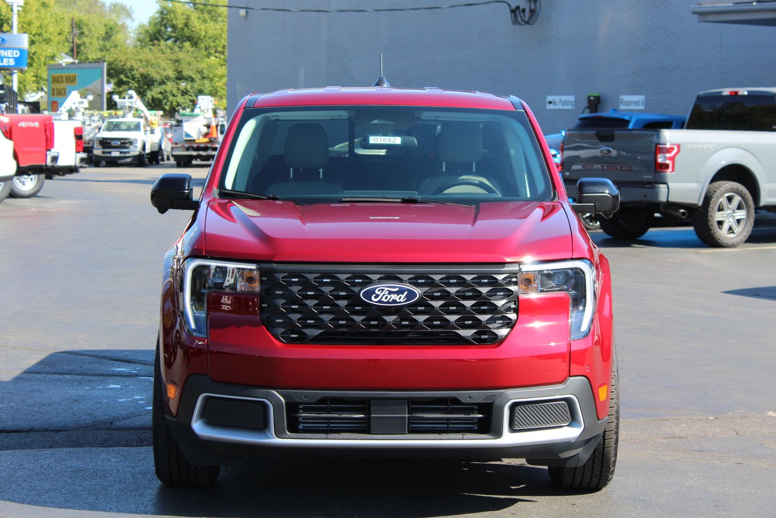 2025 Ford Maverick Lariat photo 2