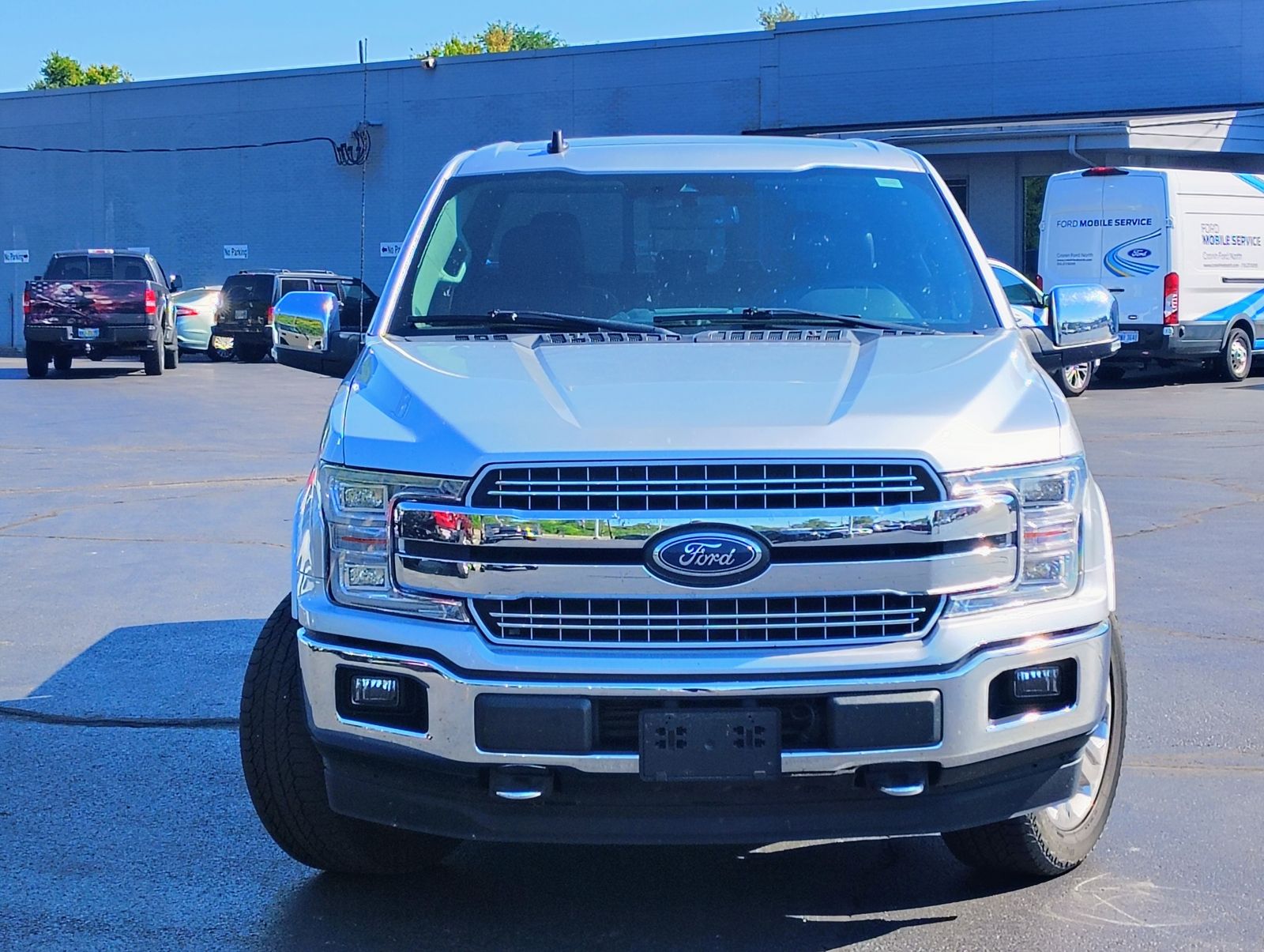 2019 Ford F-150 XLT photo 2