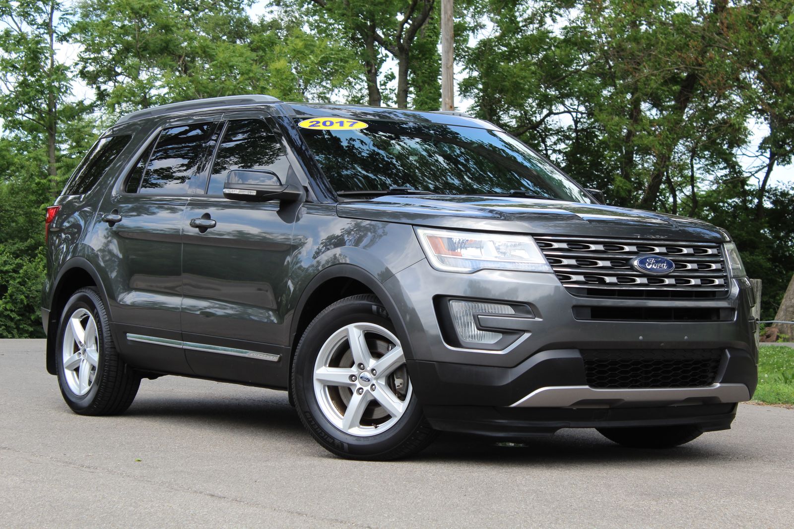 2017 Ford Explorer XLT FWD's photo