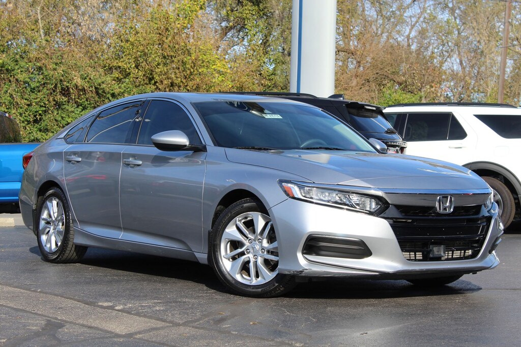 Used 2019 Honda Accord LX Sedan