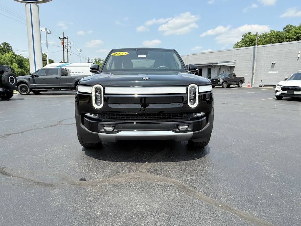 Used 2023 Rivian R1T Adventure Quad Motor Large Pack Crew Cab Short Bed Truck