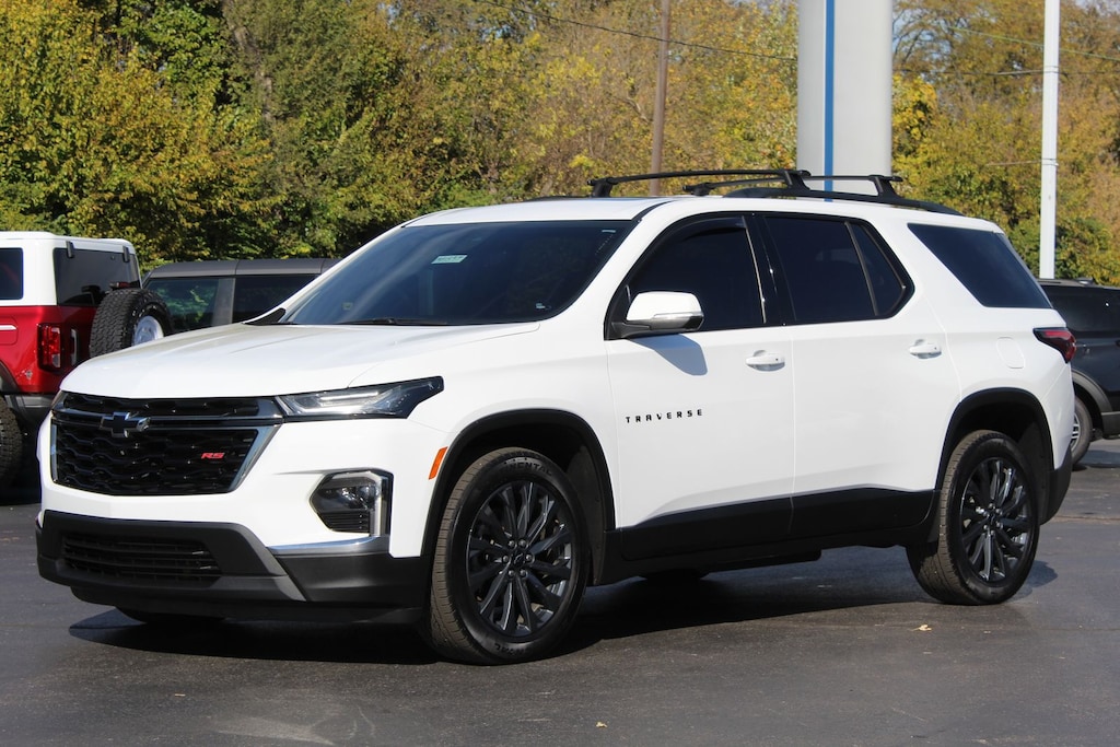 Used 2023 Chevrolet Traverse RS SUV