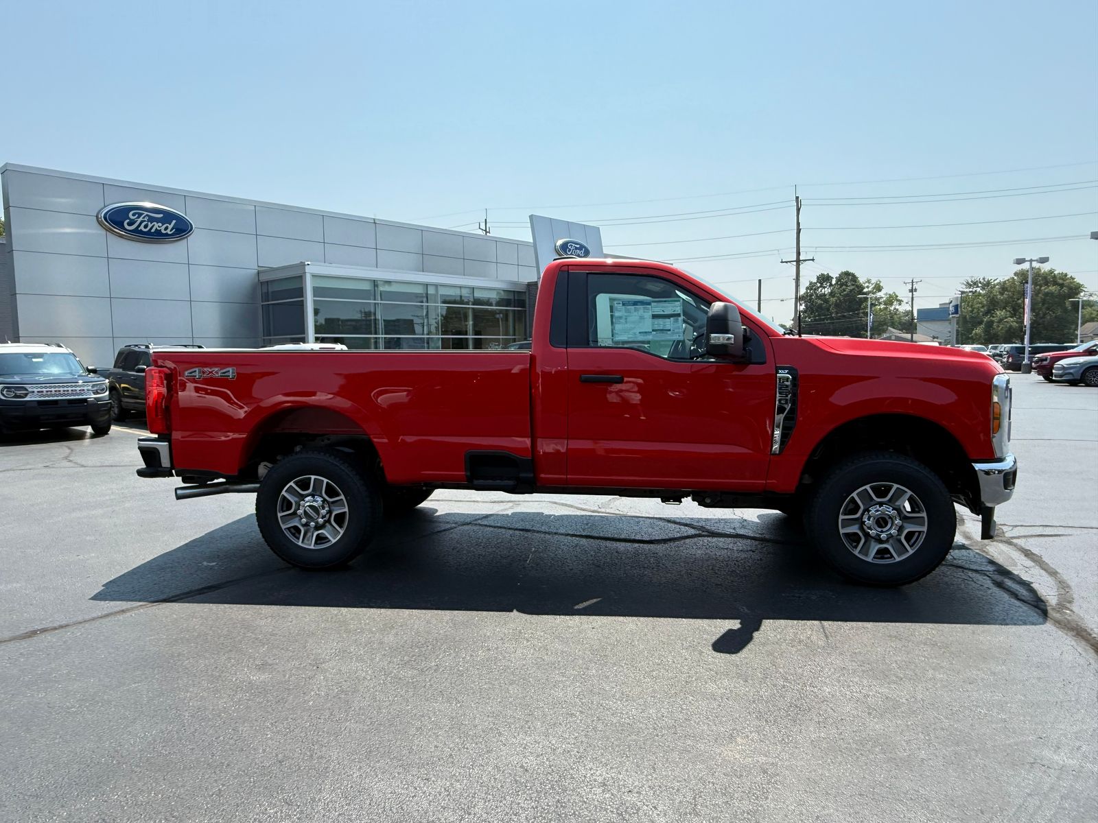 2025 Ford F-250 XLT photo 4