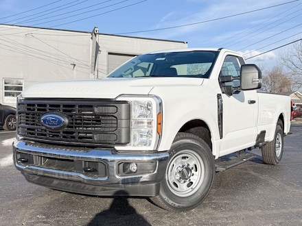 2025 Ford Super Duty F-250 XL TRUCK